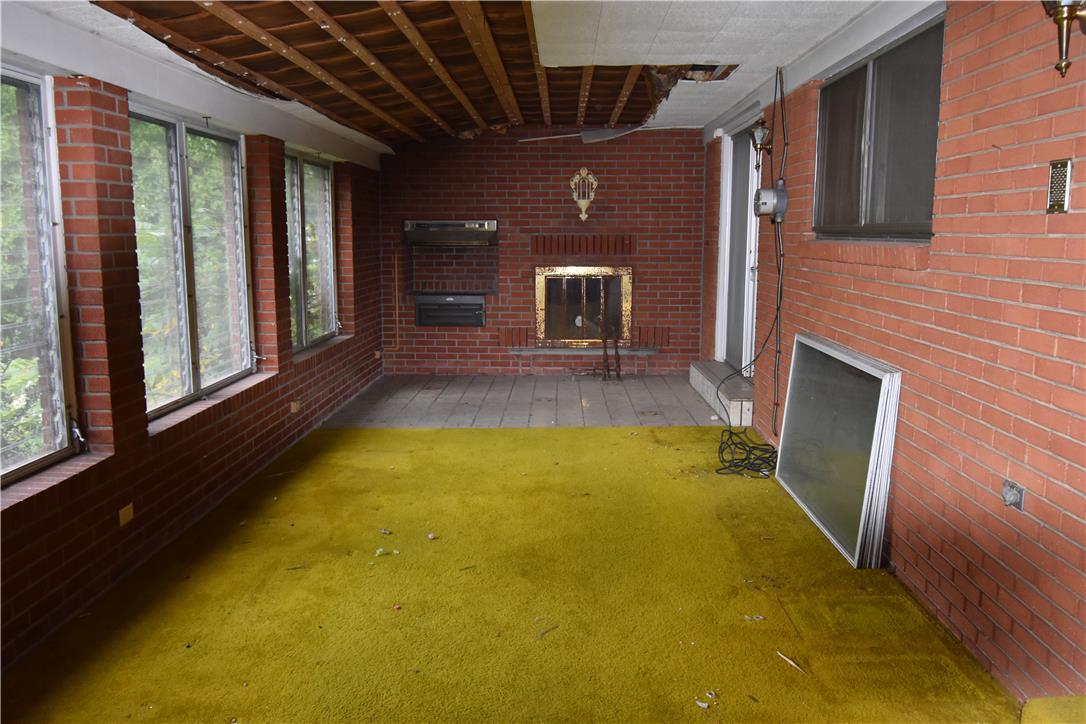 3113 Club Drive
