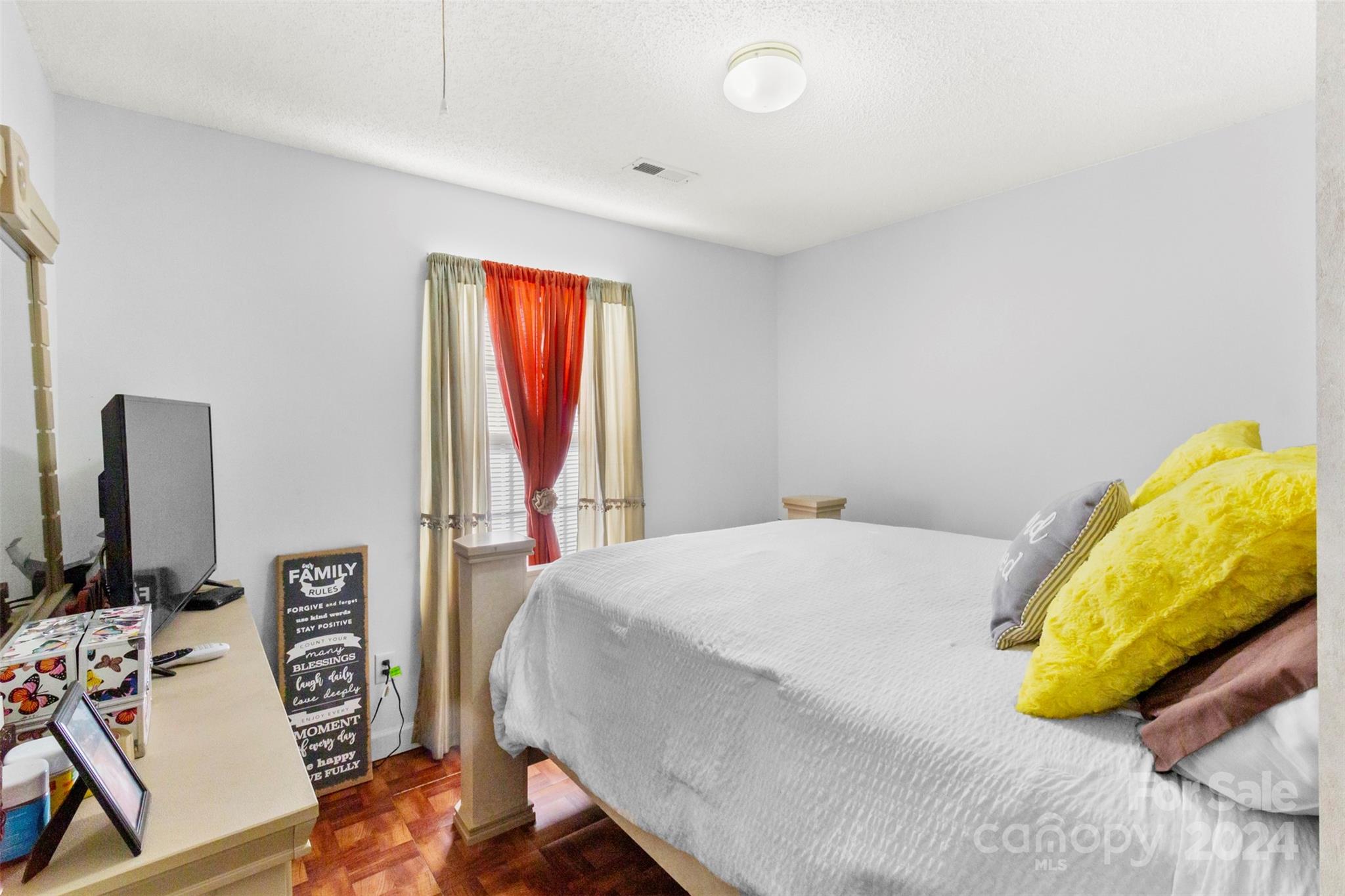 3923 Bitterroot Court
