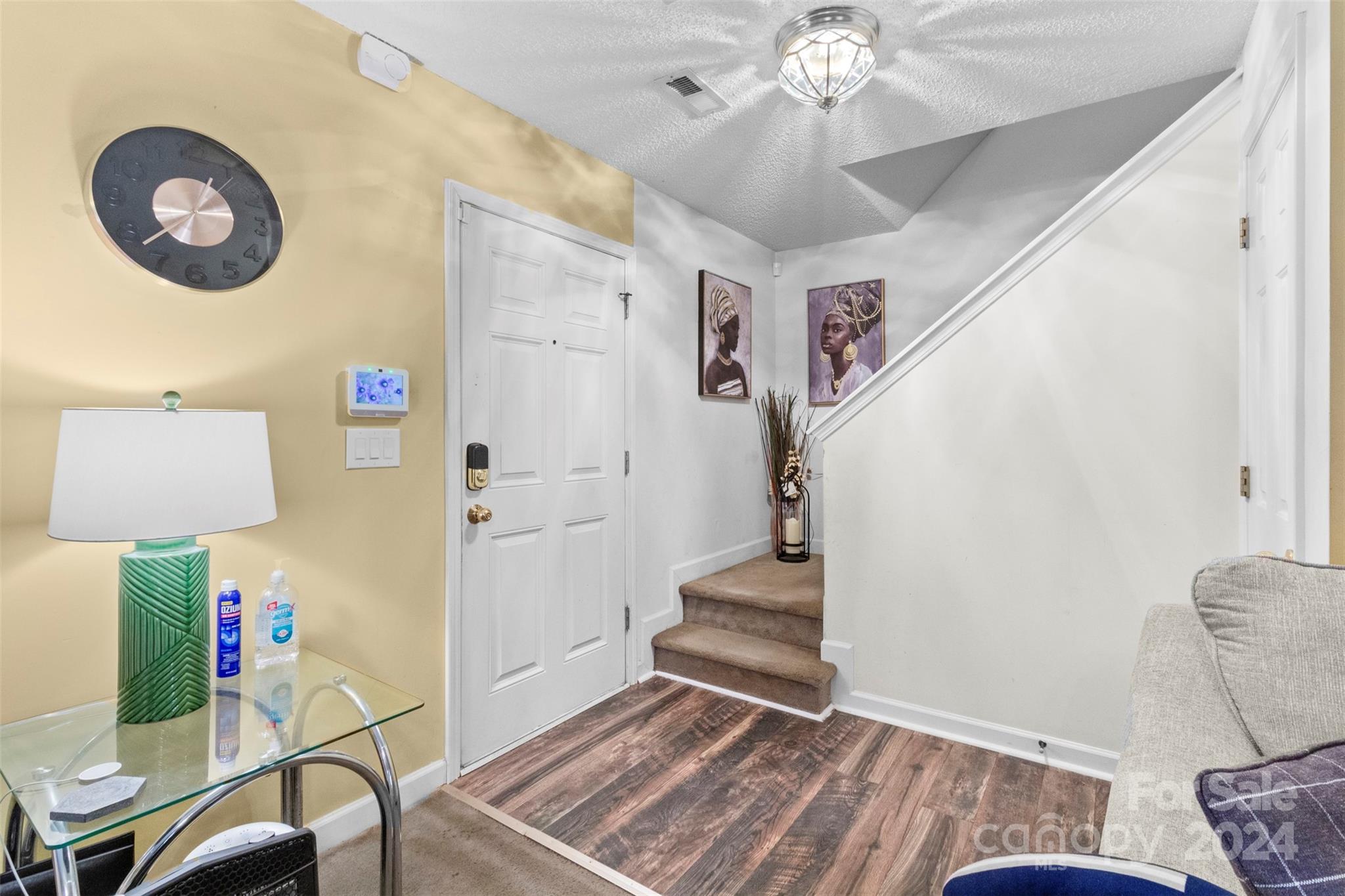 3923 Bitterroot Court