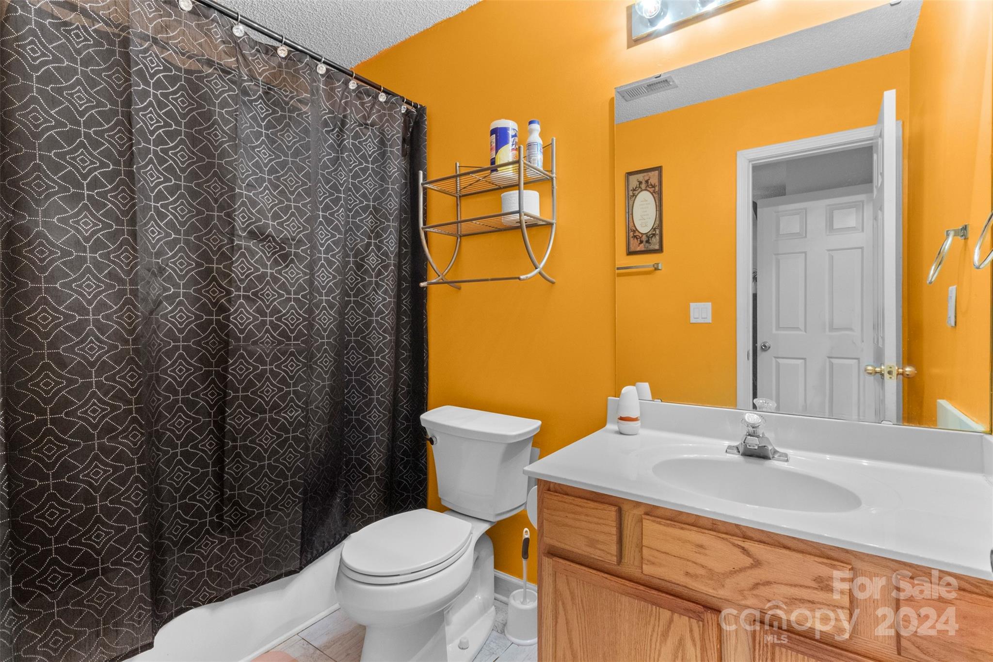 3923 Bitterroot Court