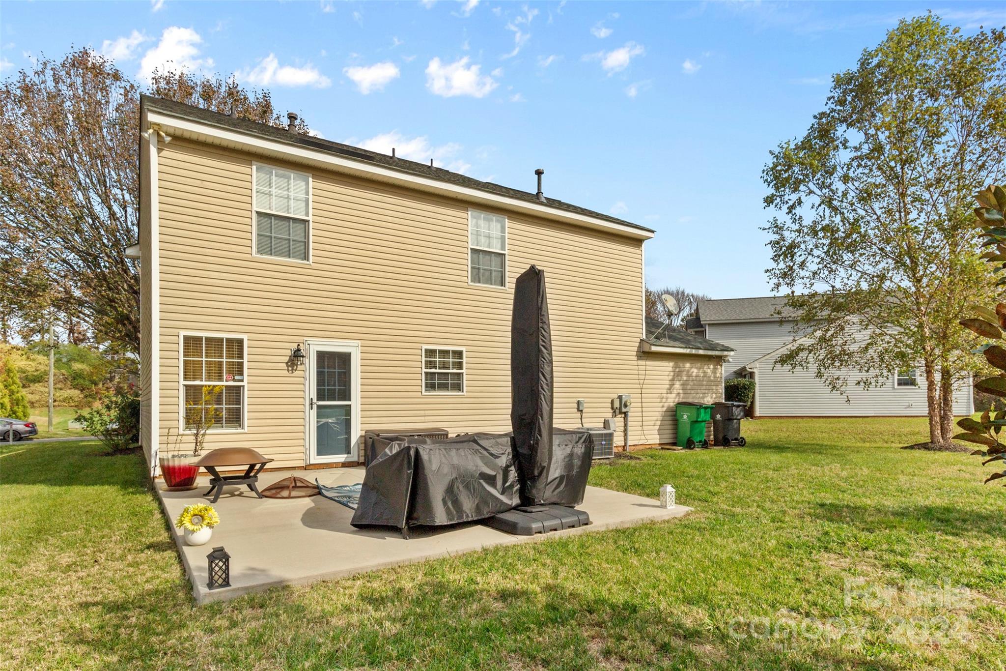 3923 Bitterroot Court