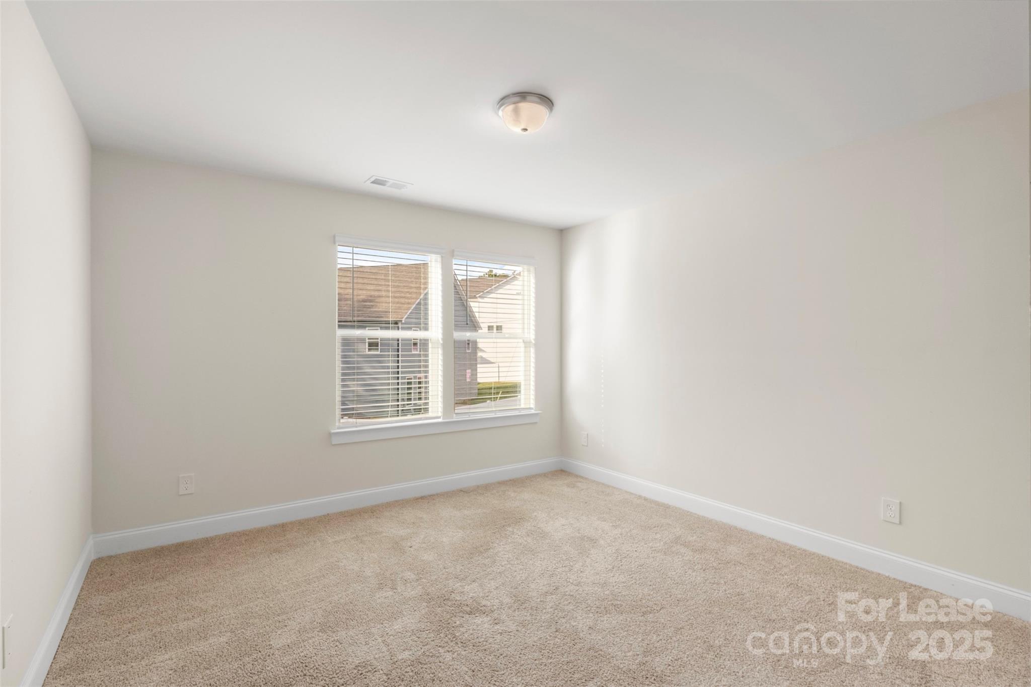 920 Blu Central Road