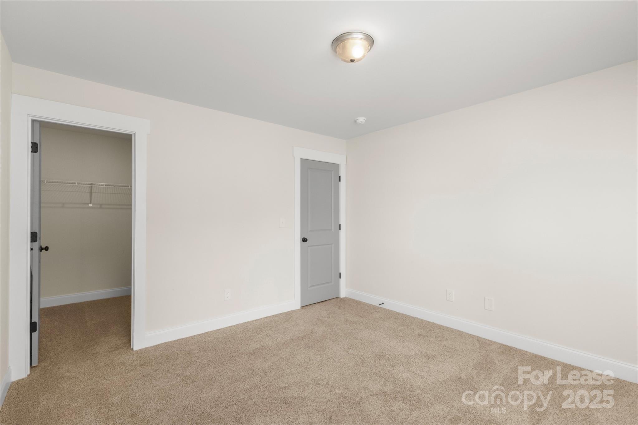 920 Blu Central Road