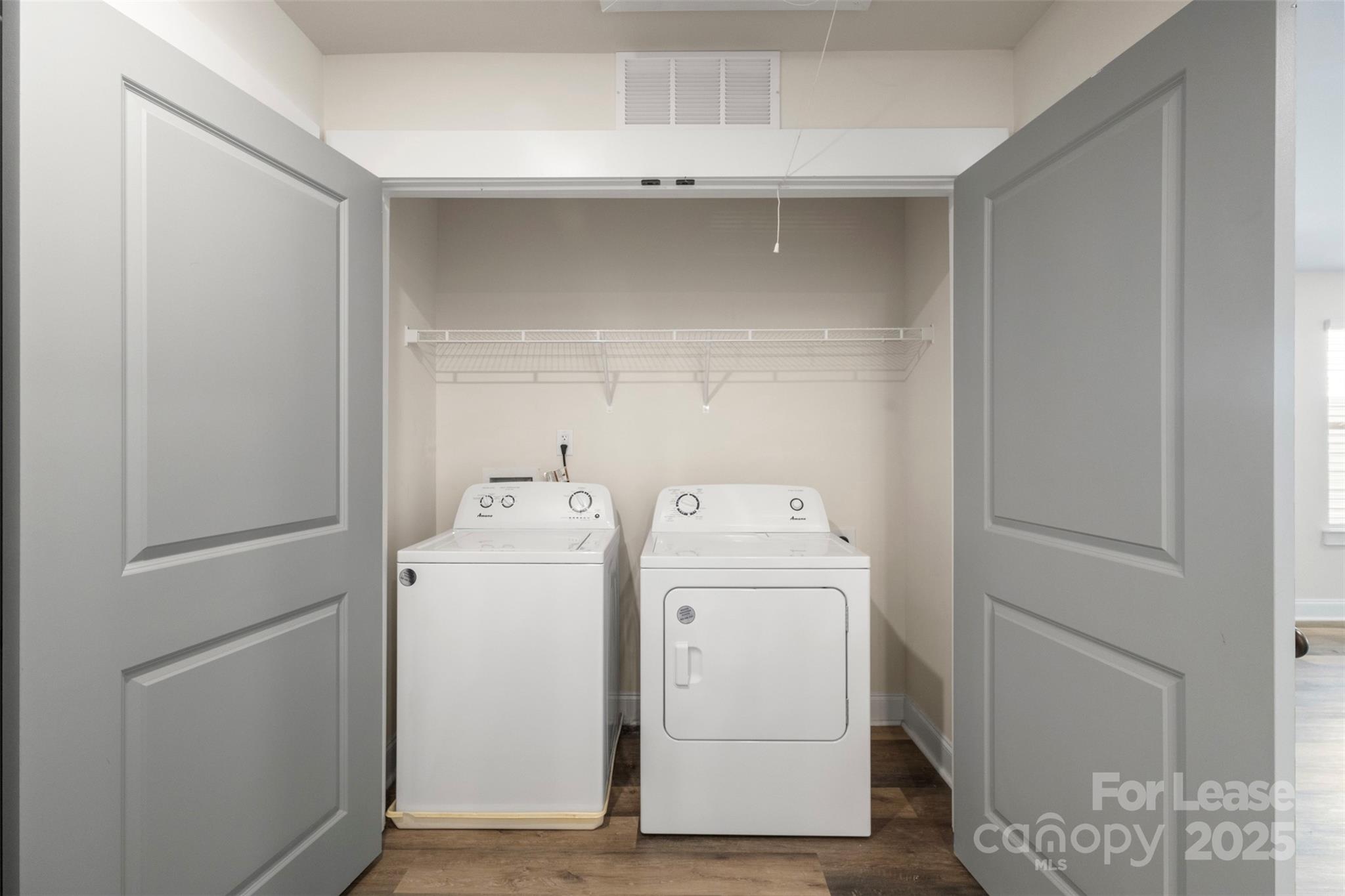 920 Blu Central Road