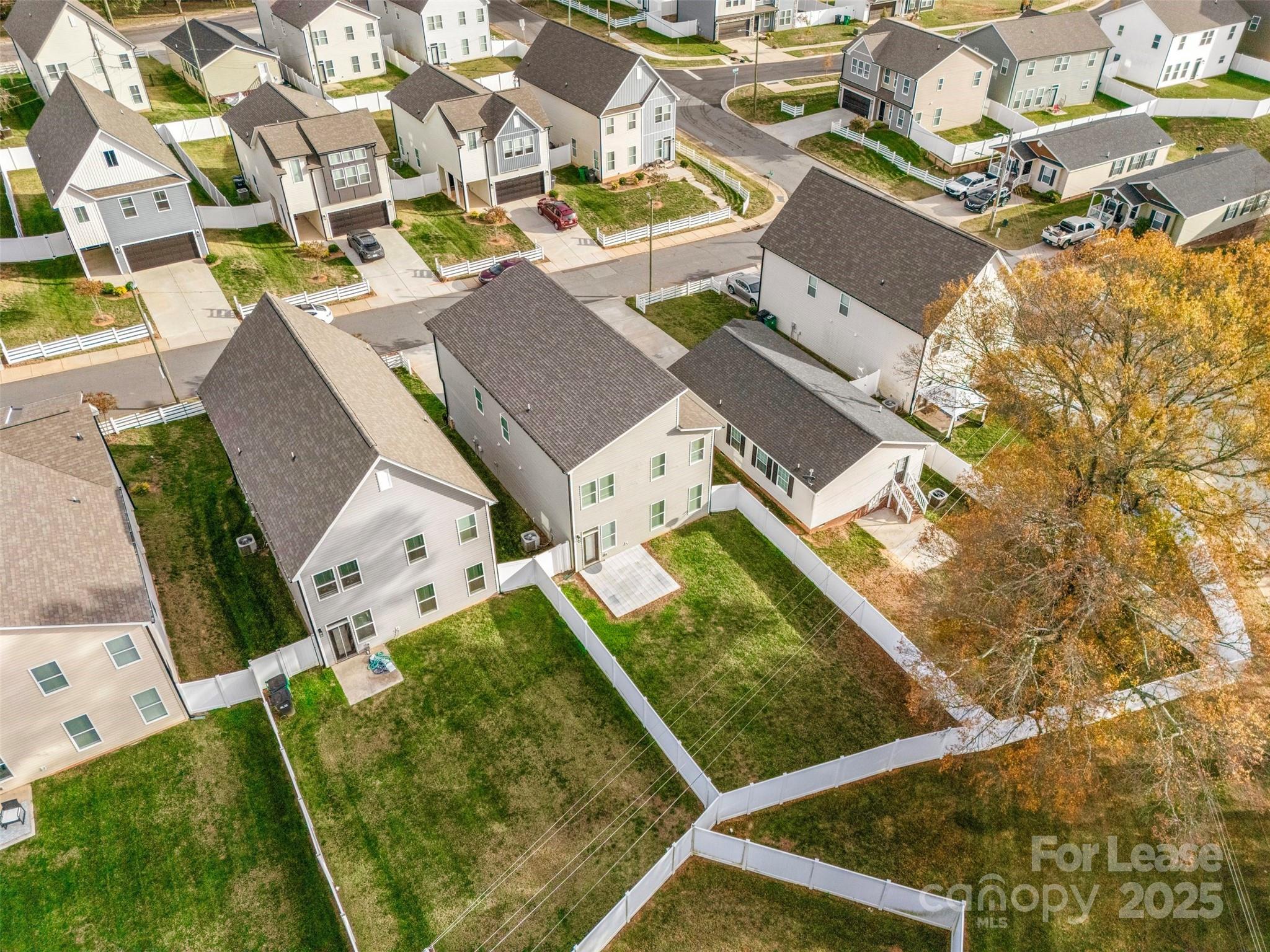 920 Blu Central Road