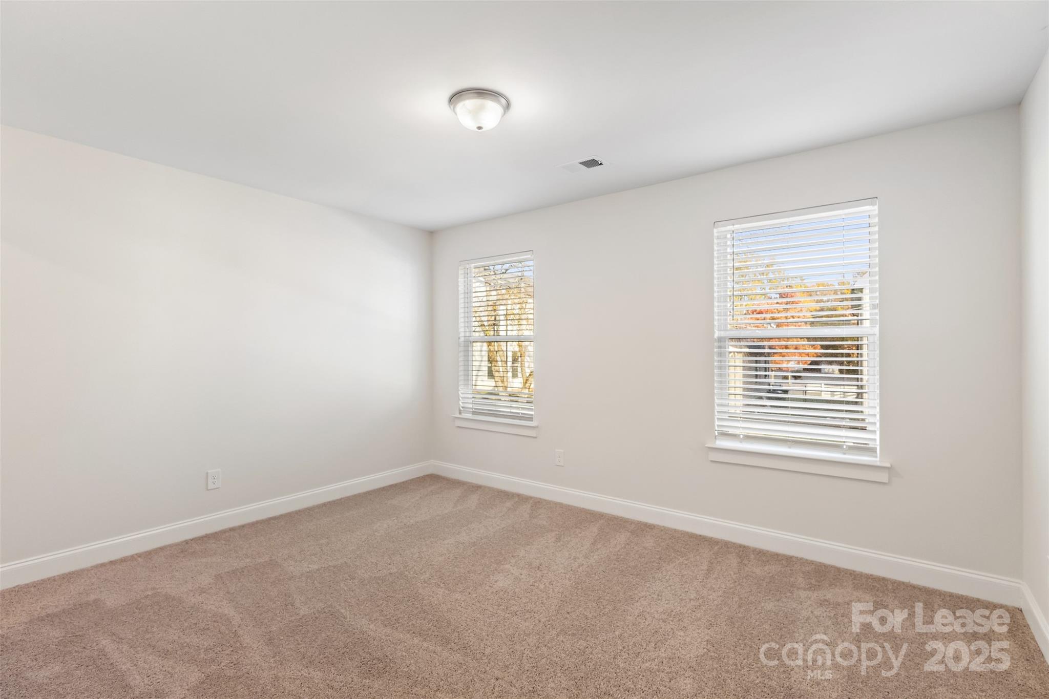 920 Blu Central Road