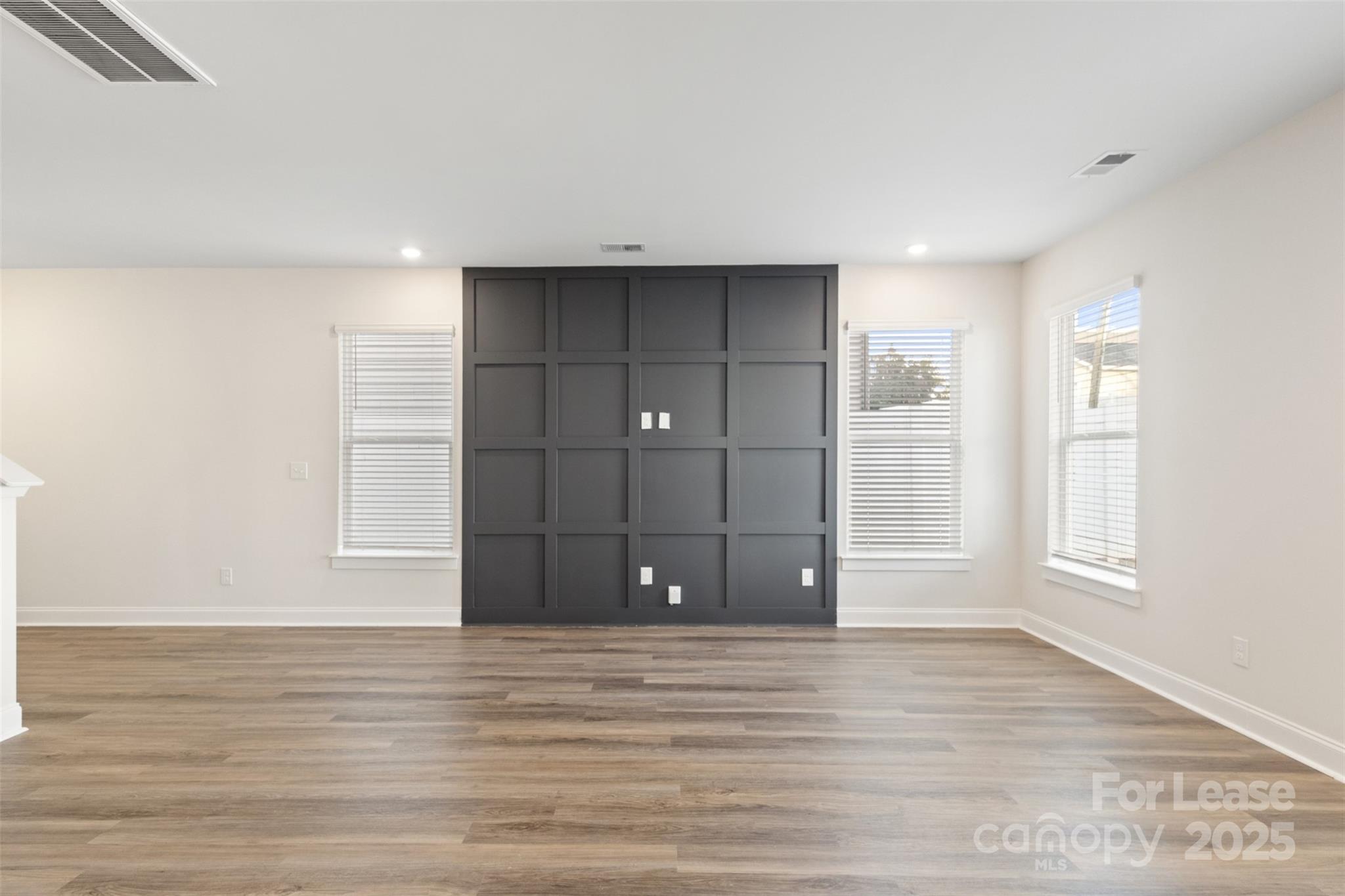 920 Blu Central Road