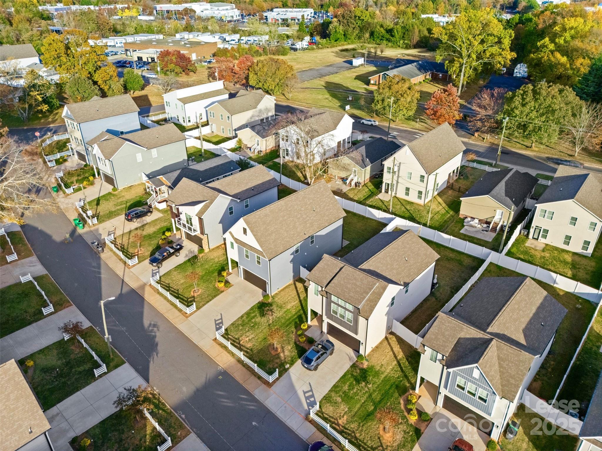 920 Blu Central Road