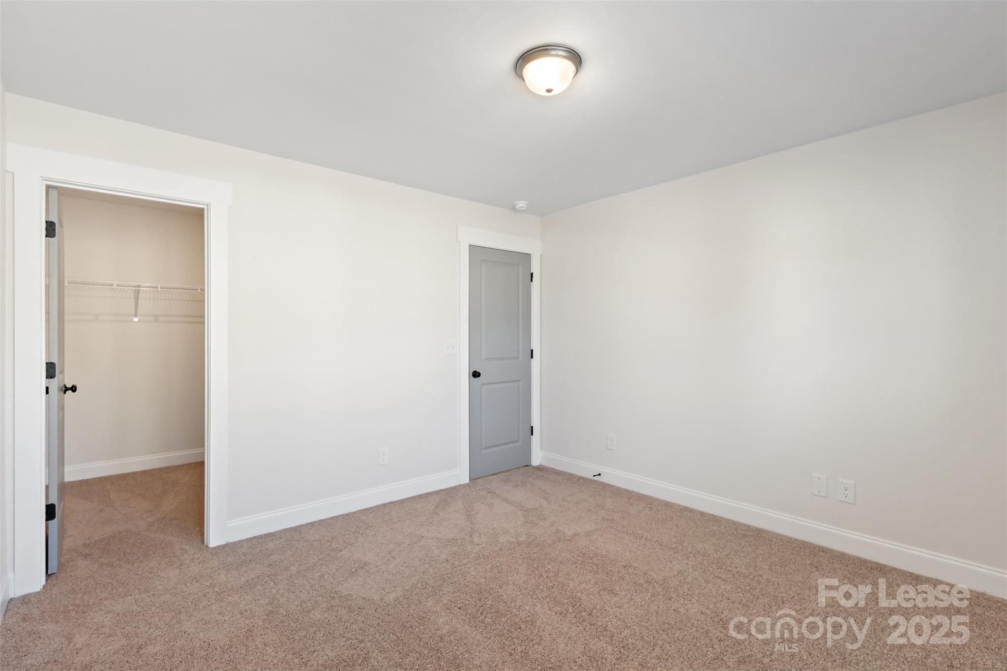 920 Blu Central Road