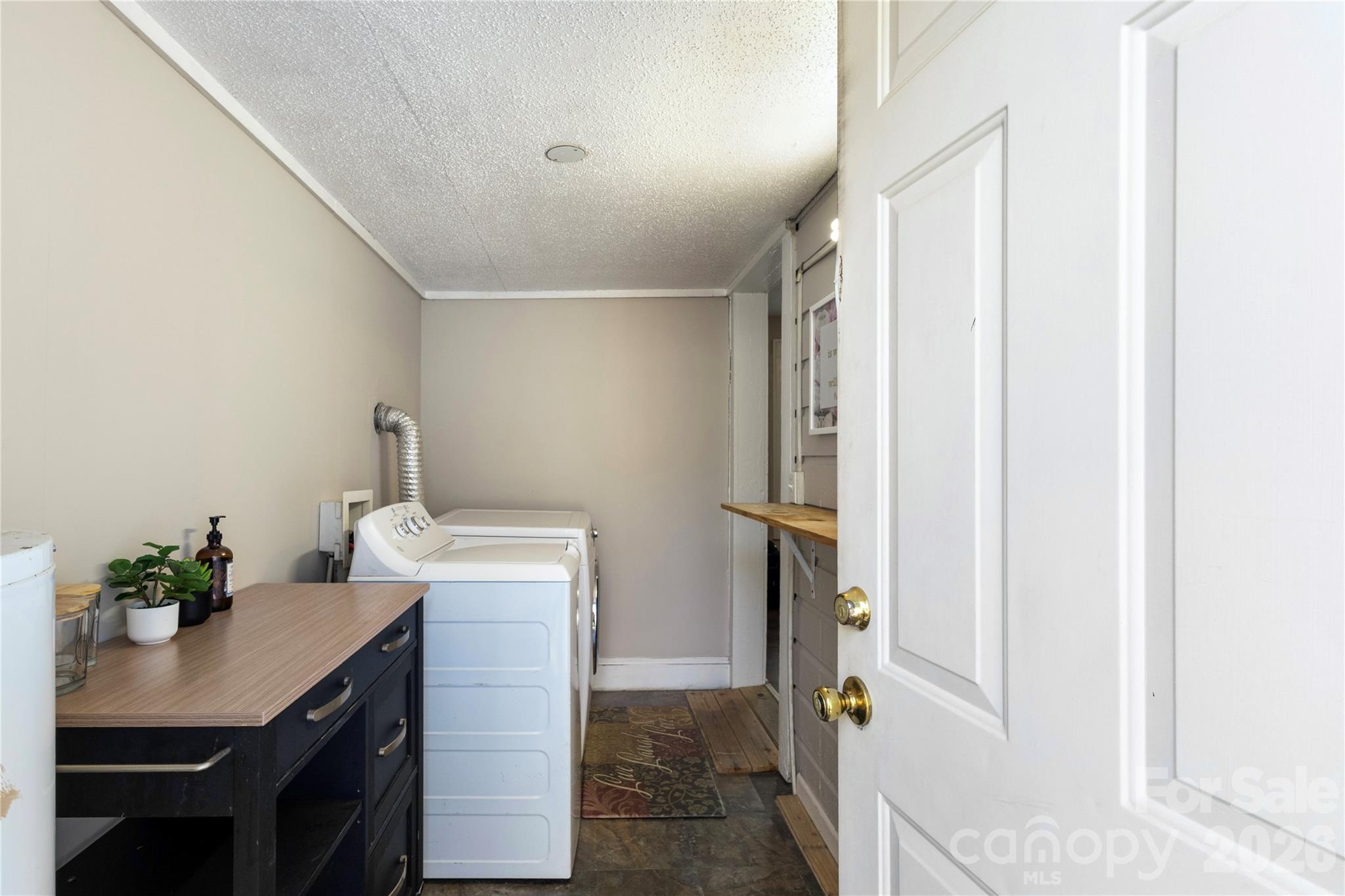 1309 Dearborn Avenue