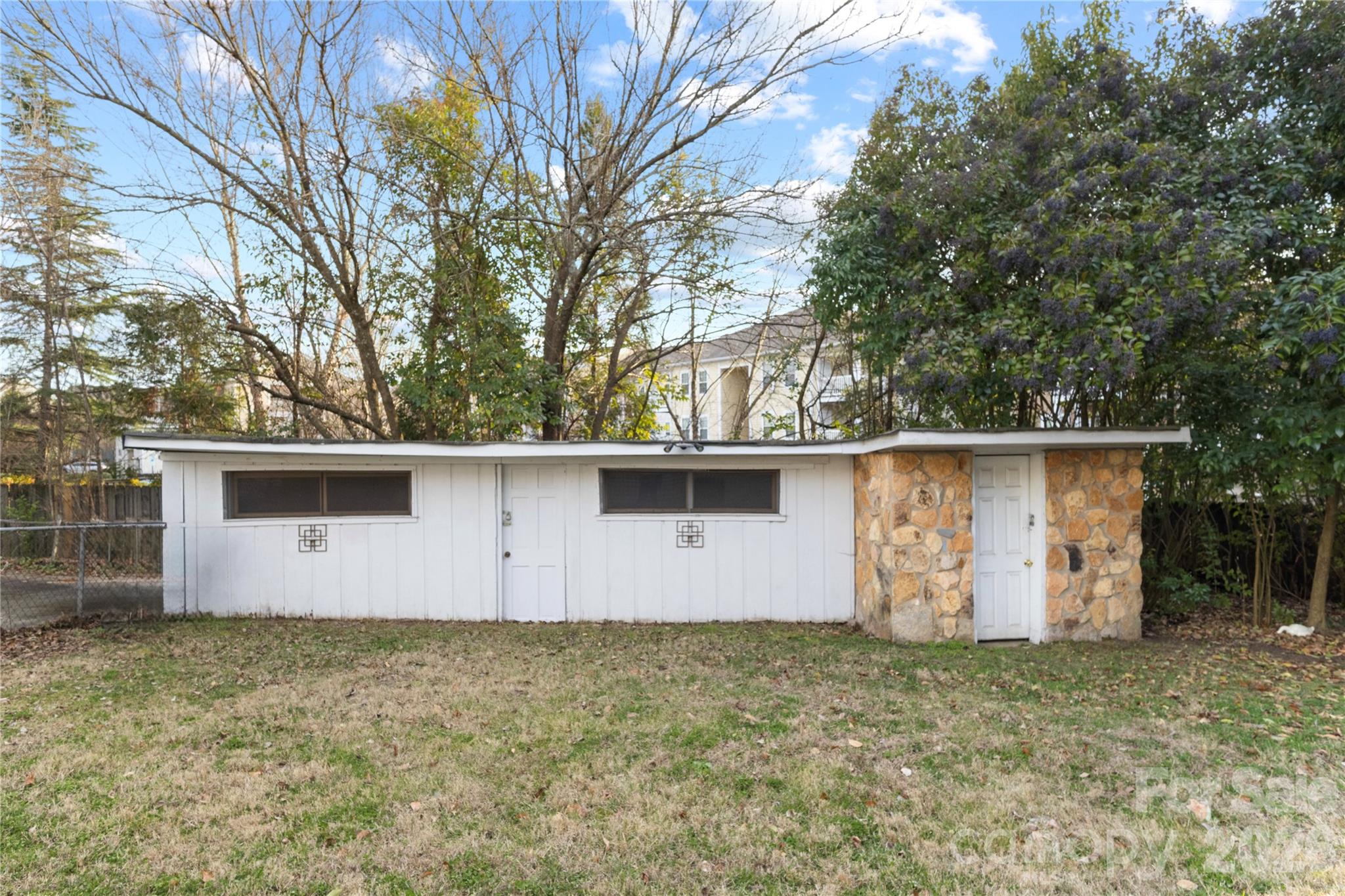 1309 Dearborn Avenue