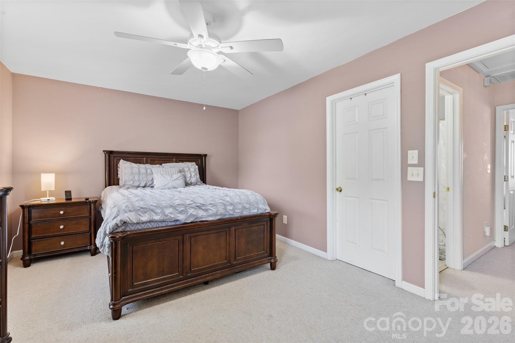 9775 Mallard Glen Drive