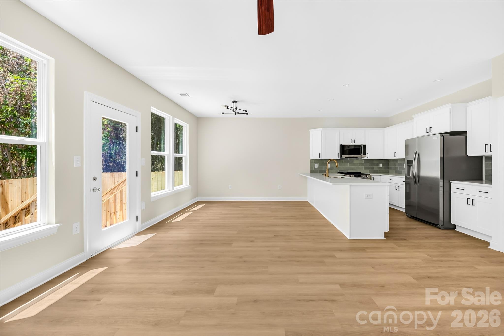 1944 Purser Drive