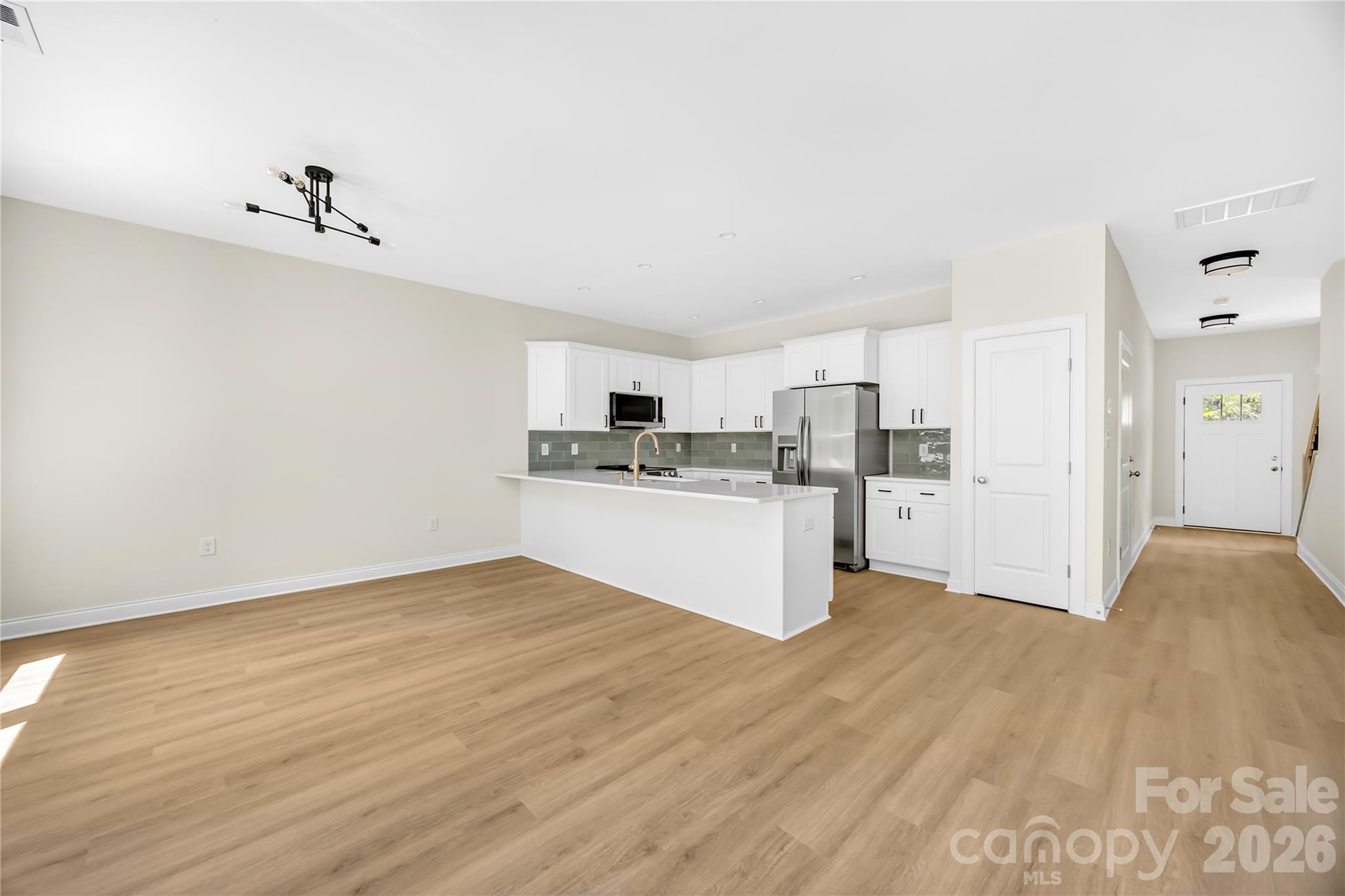 1944 Purser Drive