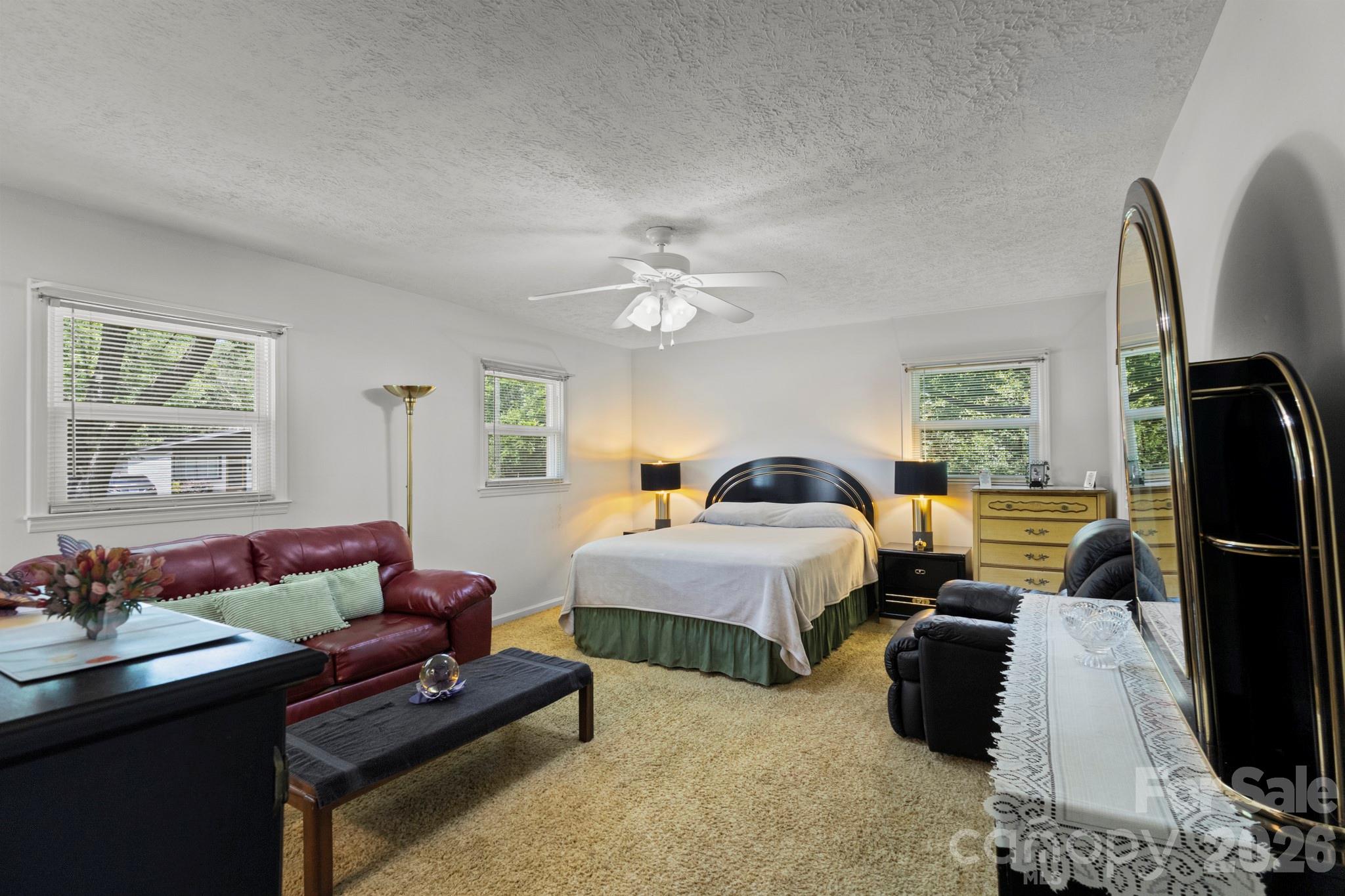 3326 Dunaire Drive