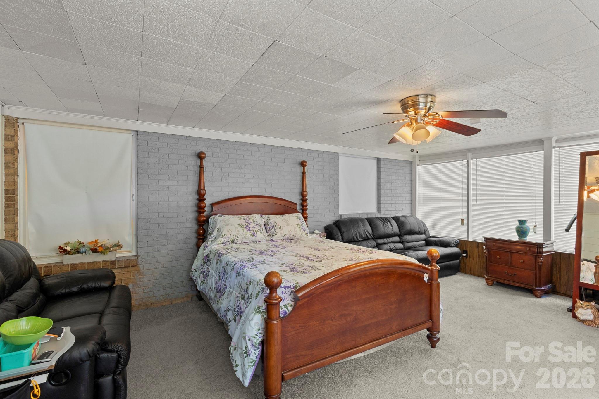 3326 Dunaire Drive