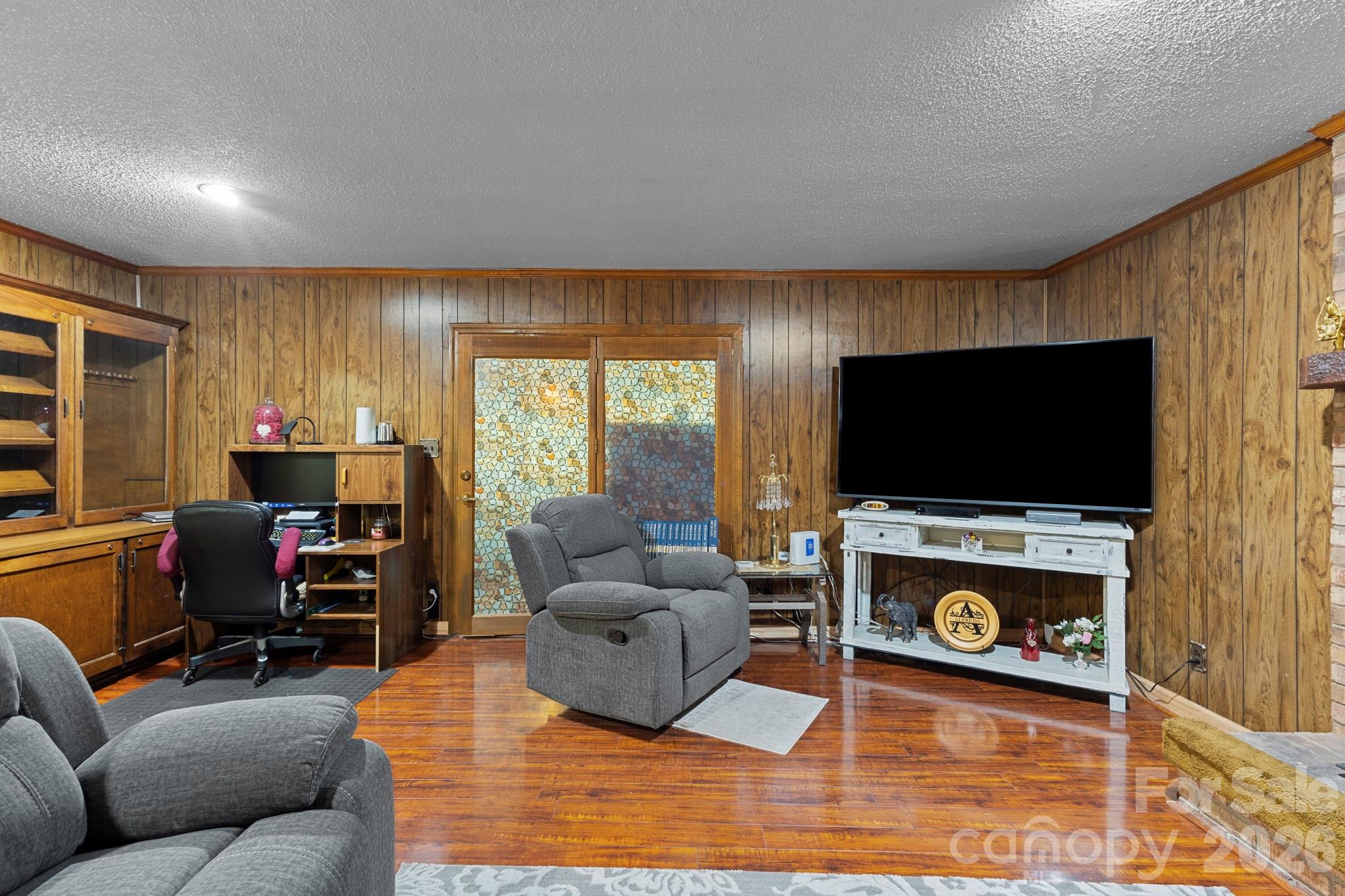 3326 Dunaire Drive