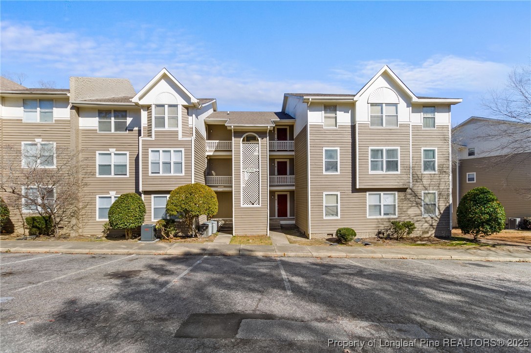 6736 Willowbrook Drive 6