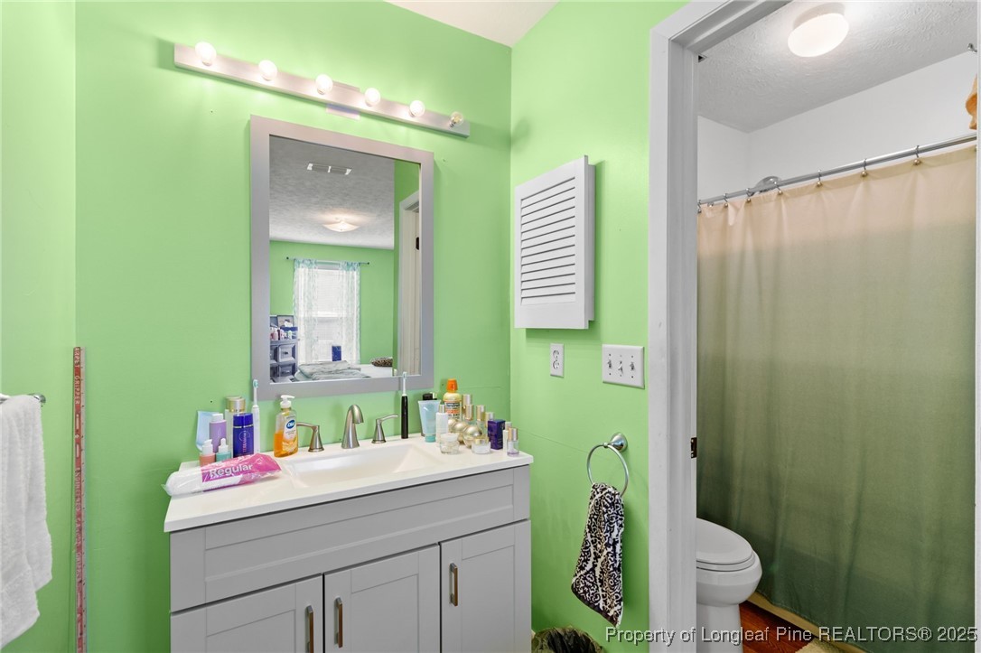 6736 Willowbrook Drive 6