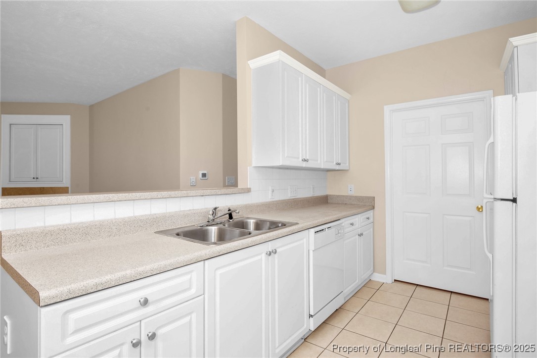 3119 Wisteria Lane 102