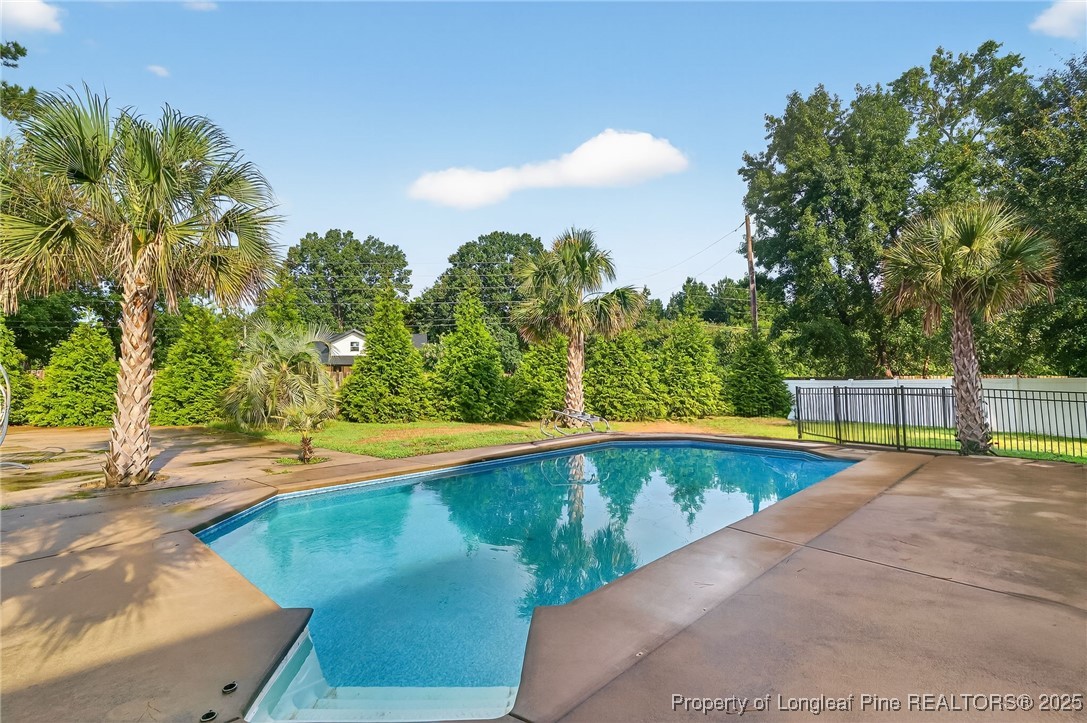 3737 Heatherbrooke Drive