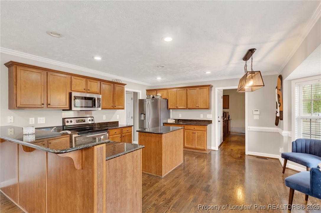 3737 Heatherbrooke Drive