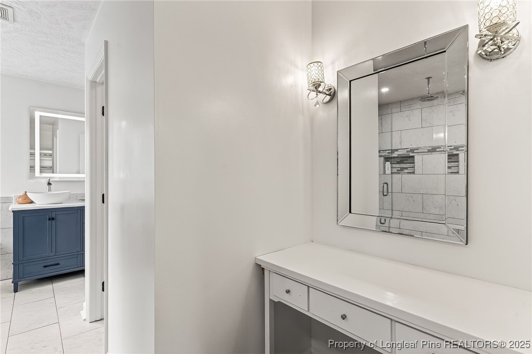 3737 Heatherbrooke Drive