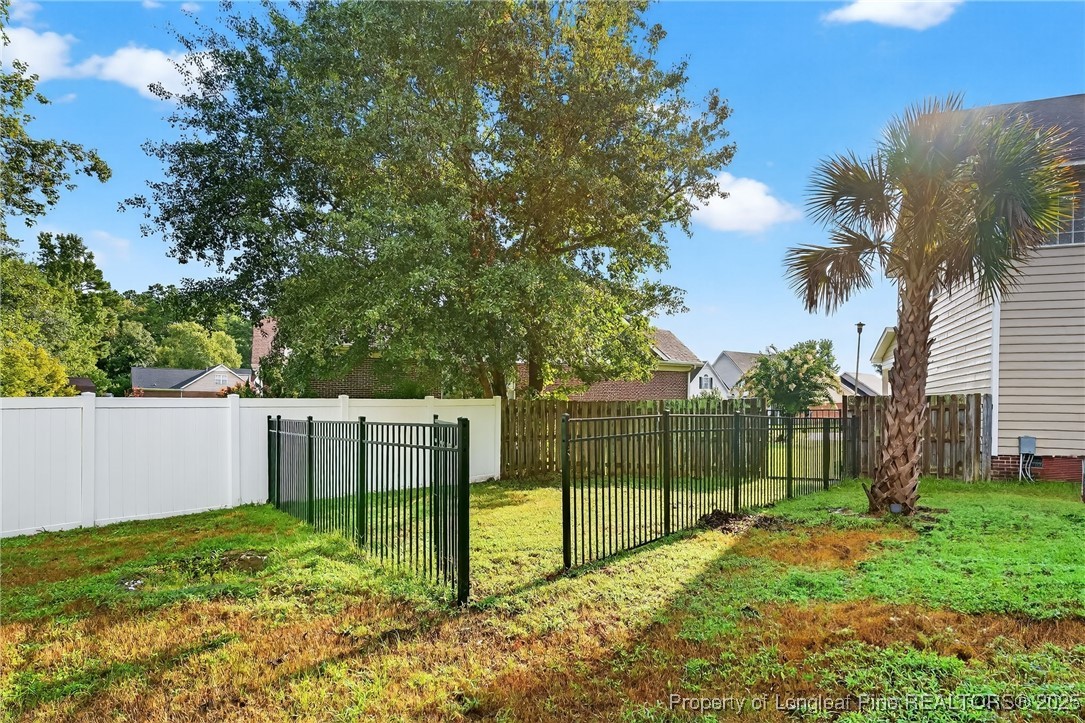 3737 Heatherbrooke Drive