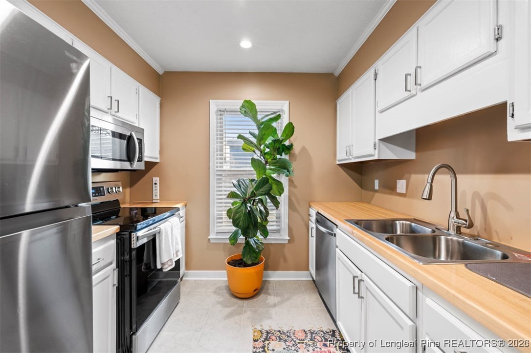 6766 Winchester Street