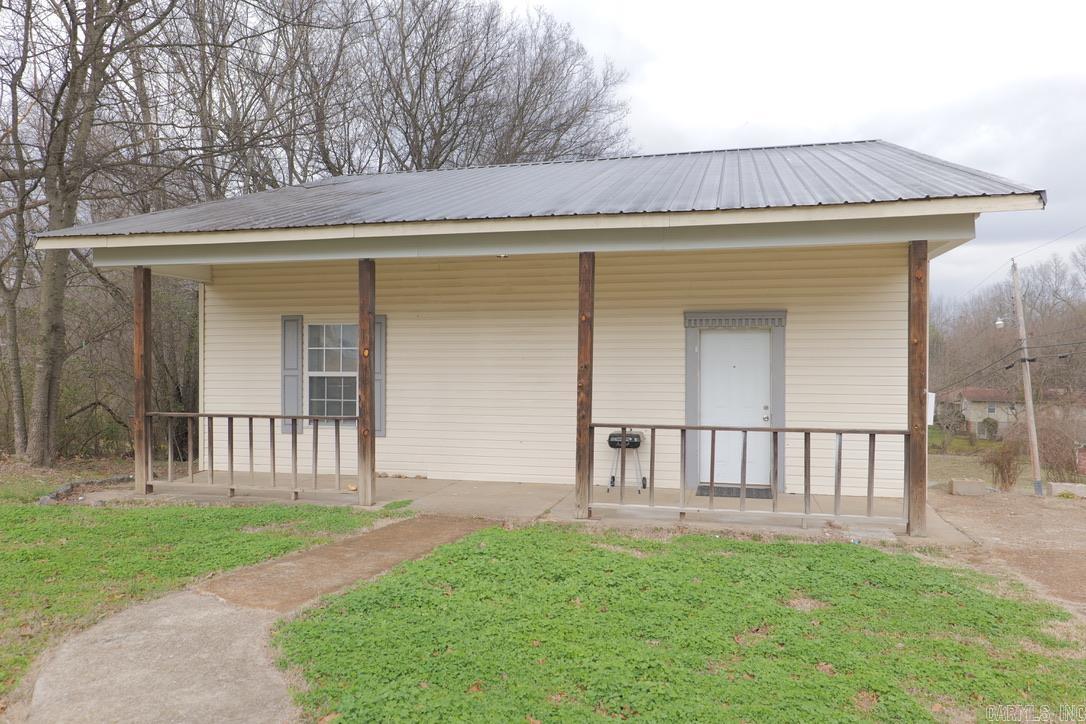 304 Bland St Street