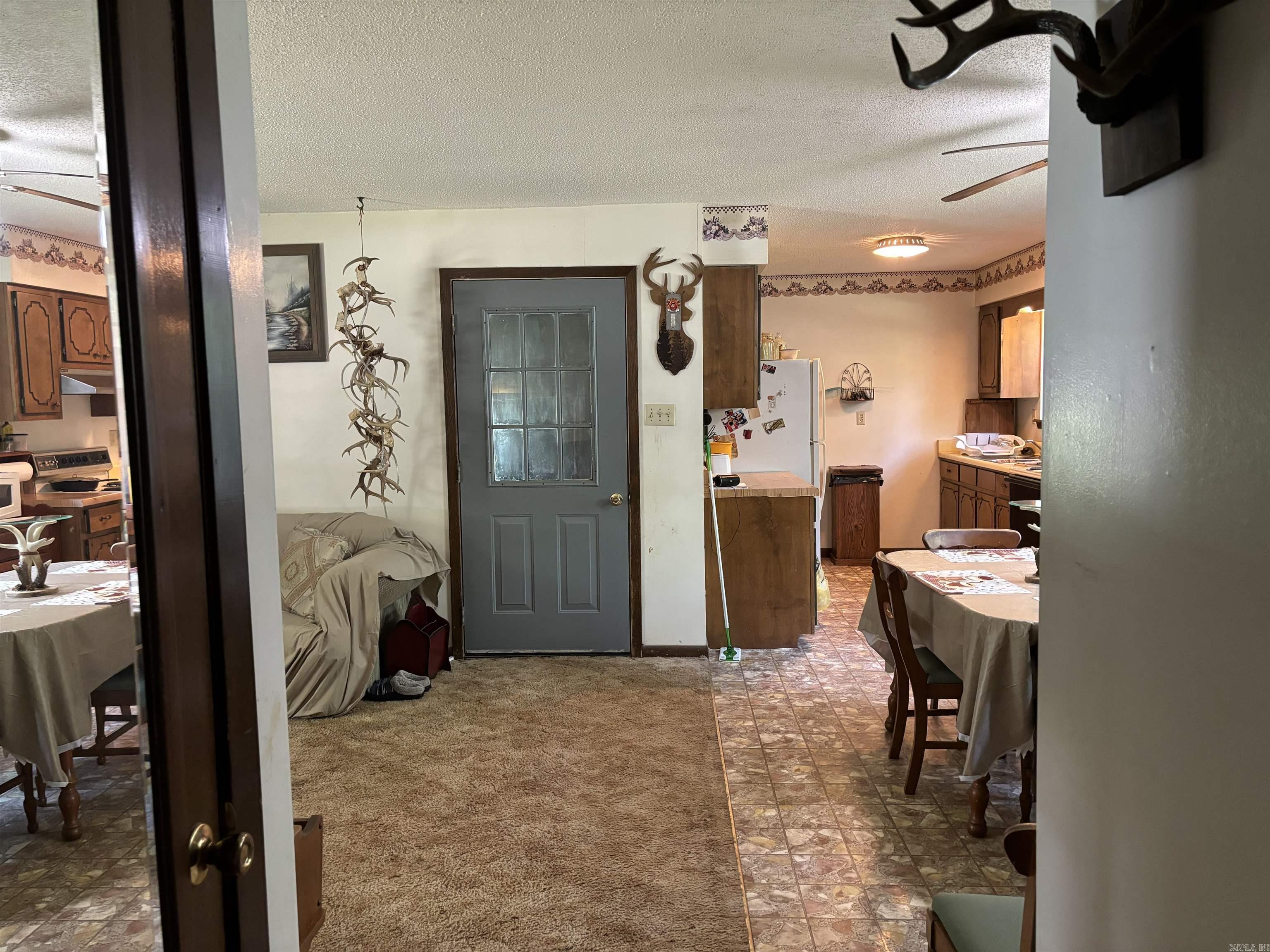 142 Sara Circle