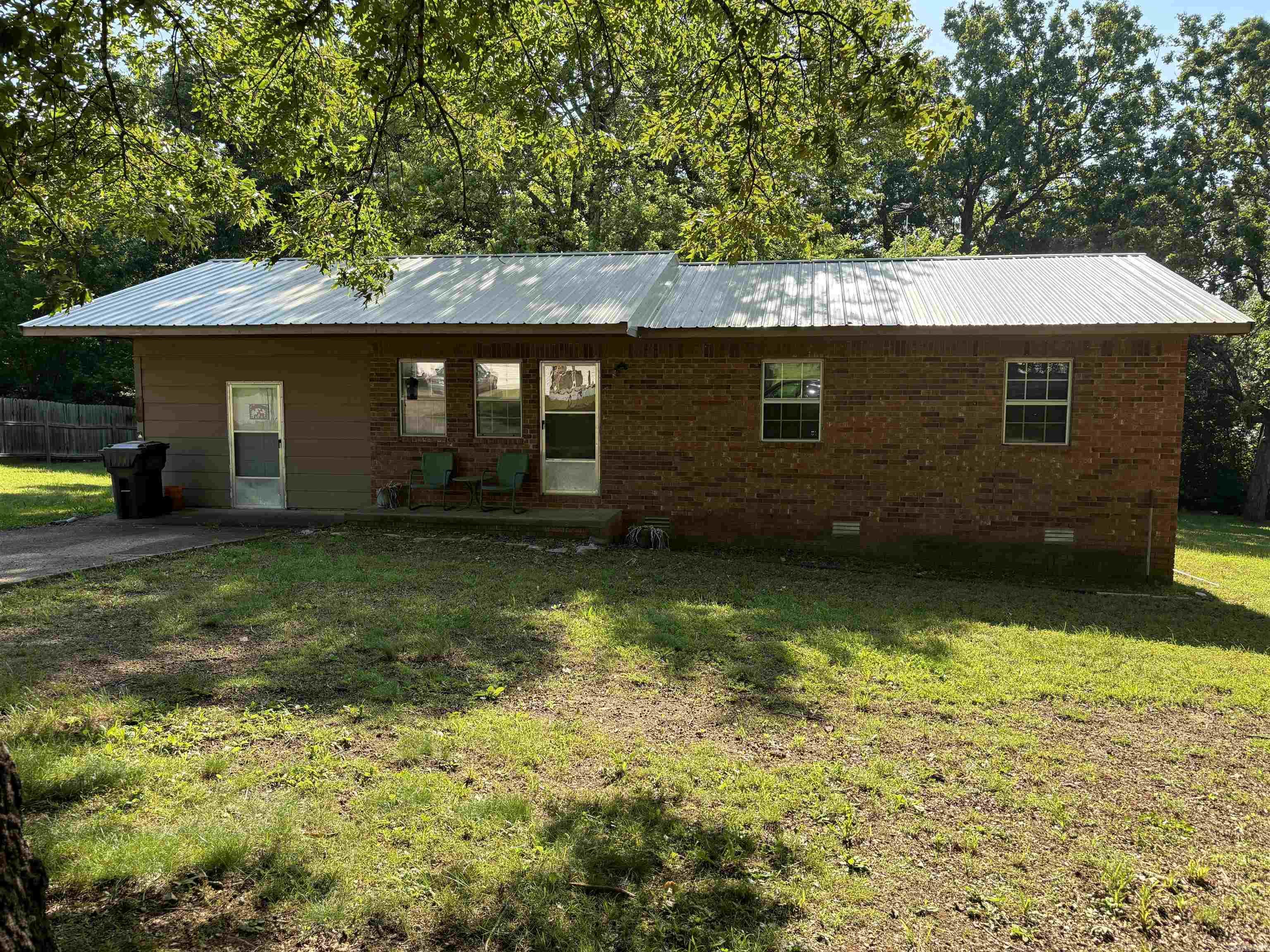 142 Sara Circle