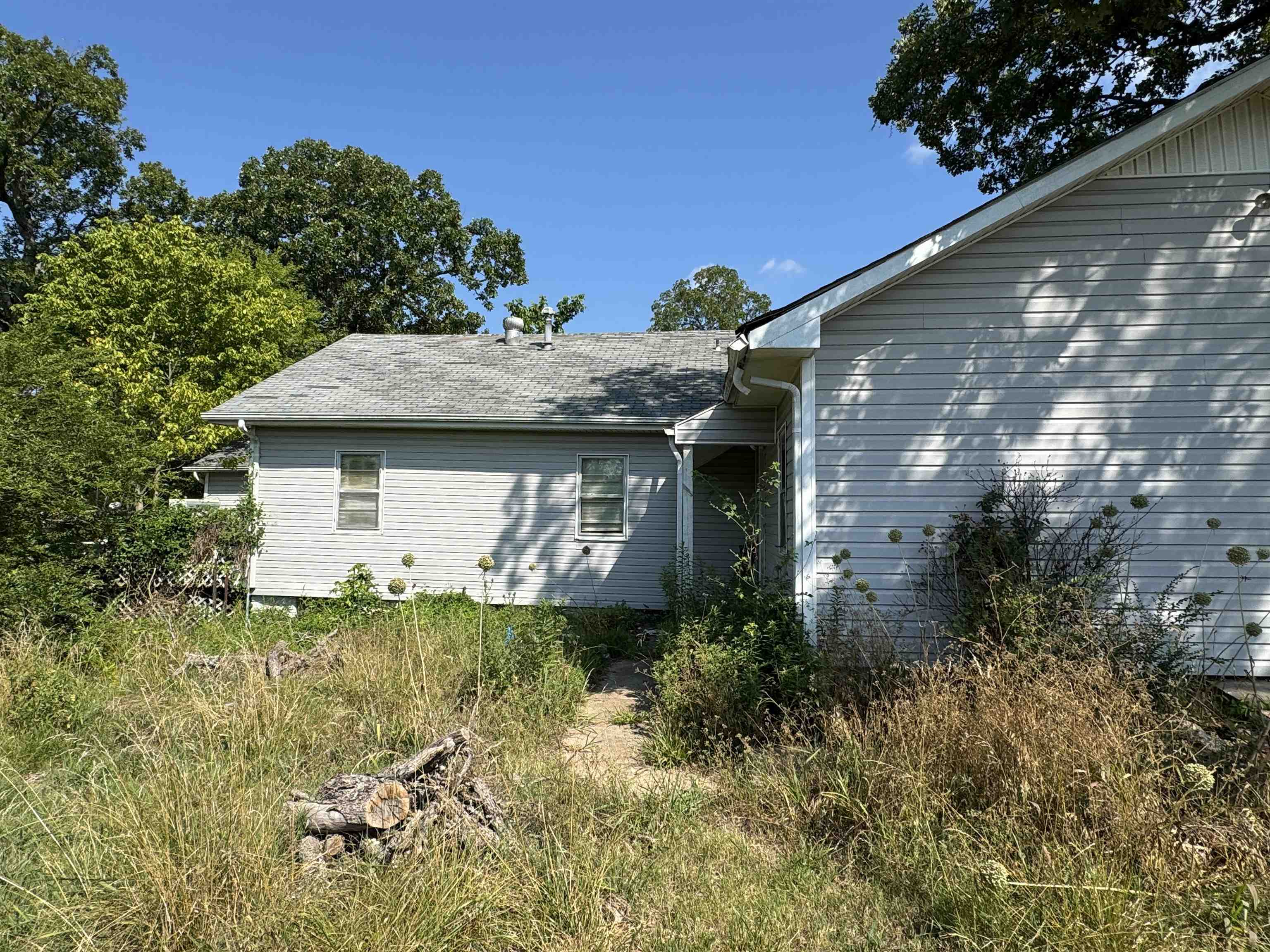 7254 LACROSSE Road