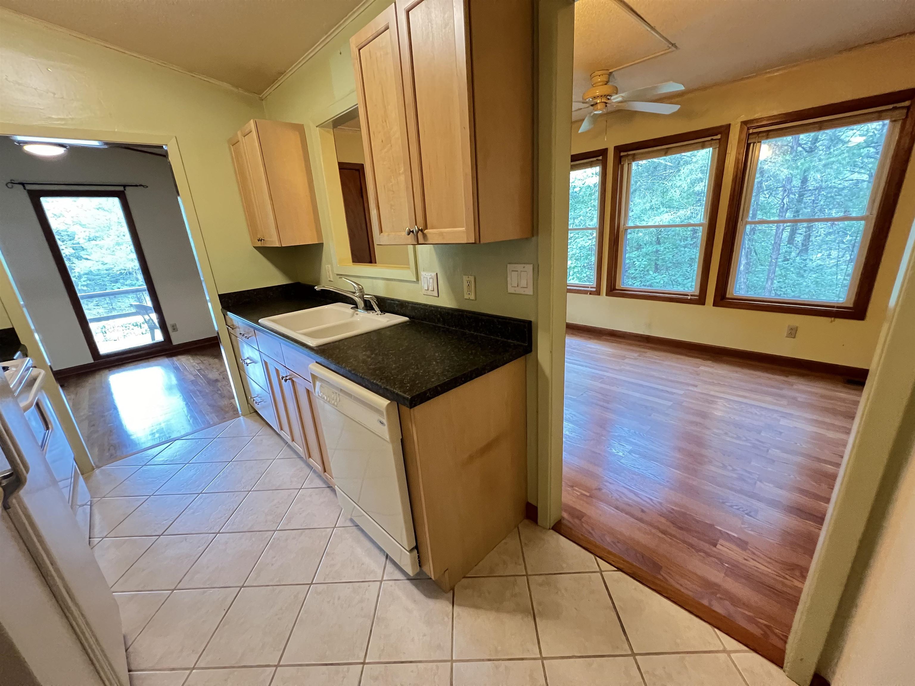 204 Cherokee Road