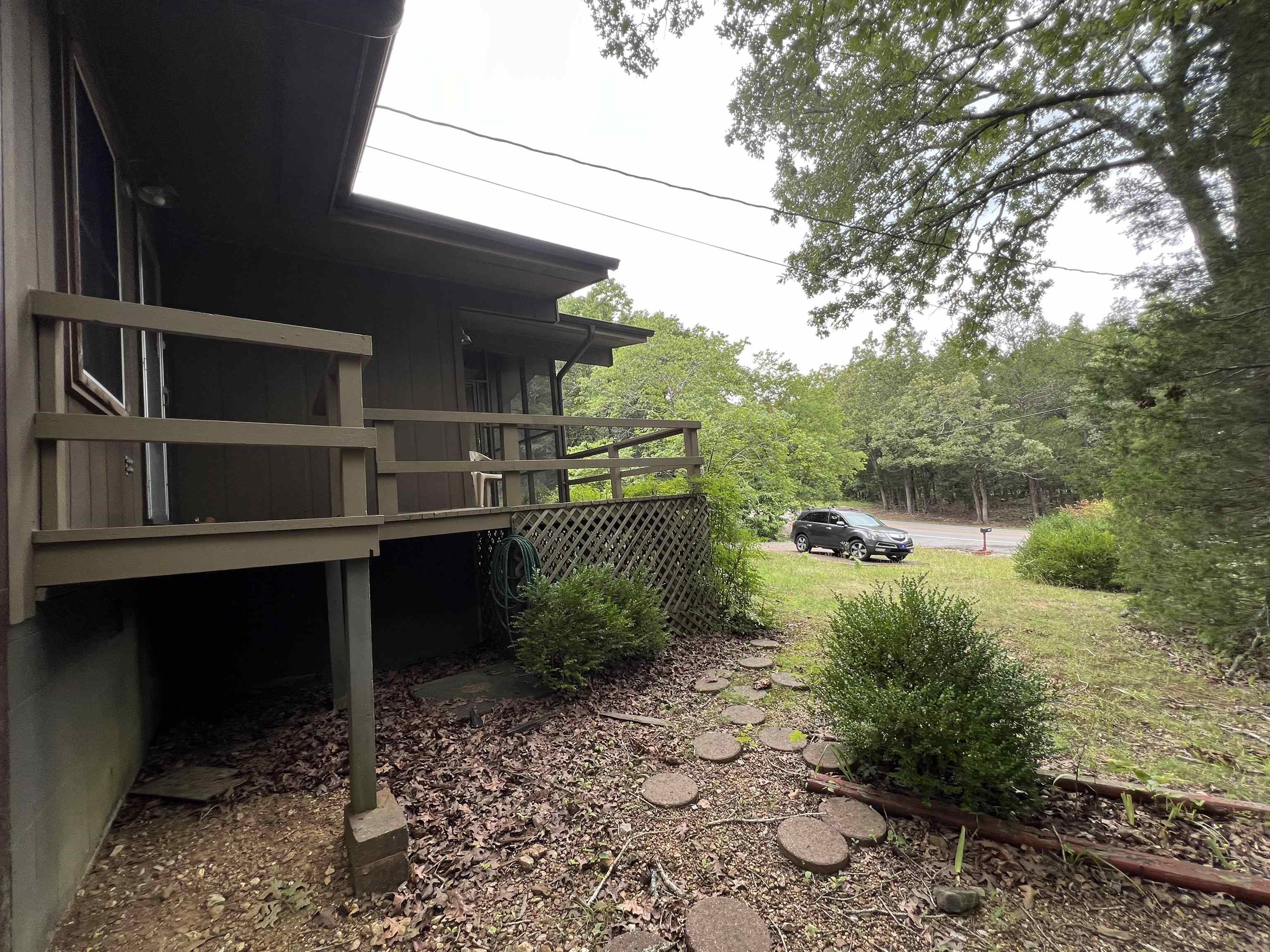 204 Cherokee Road
