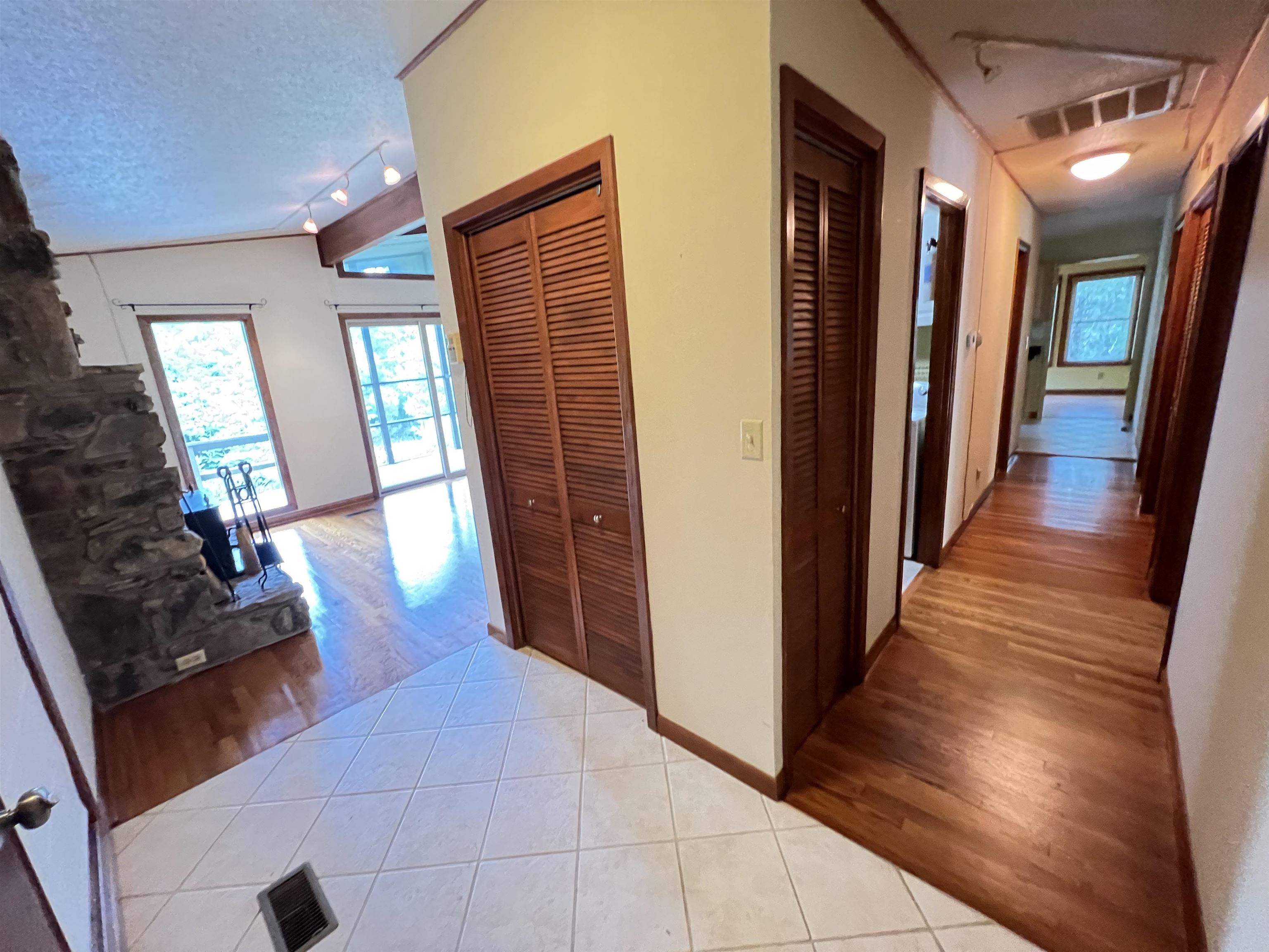 204 Cherokee Road