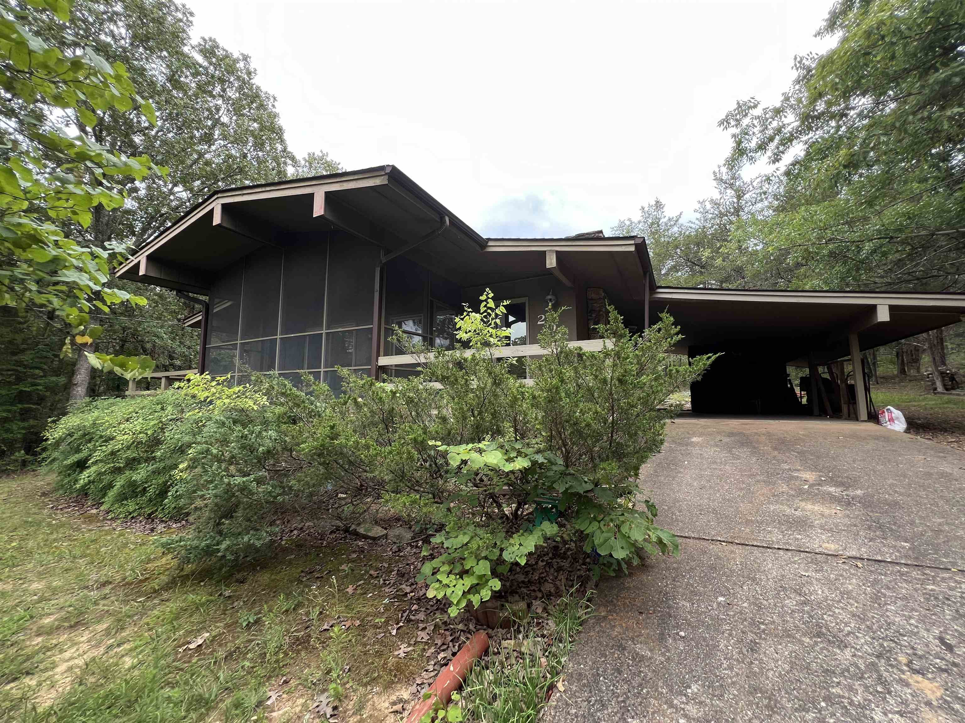 204 Cherokee Road