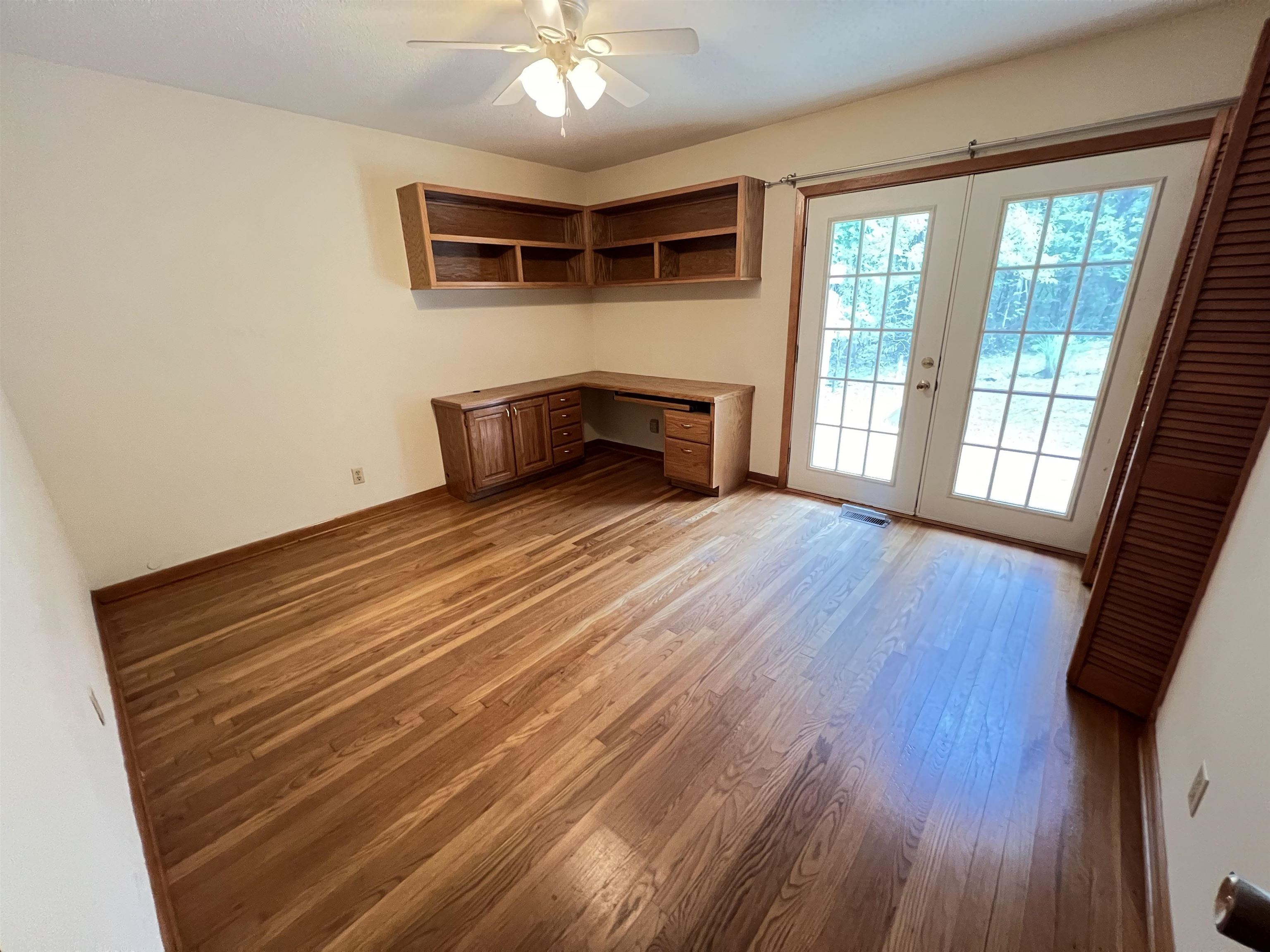 204 Cherokee Road