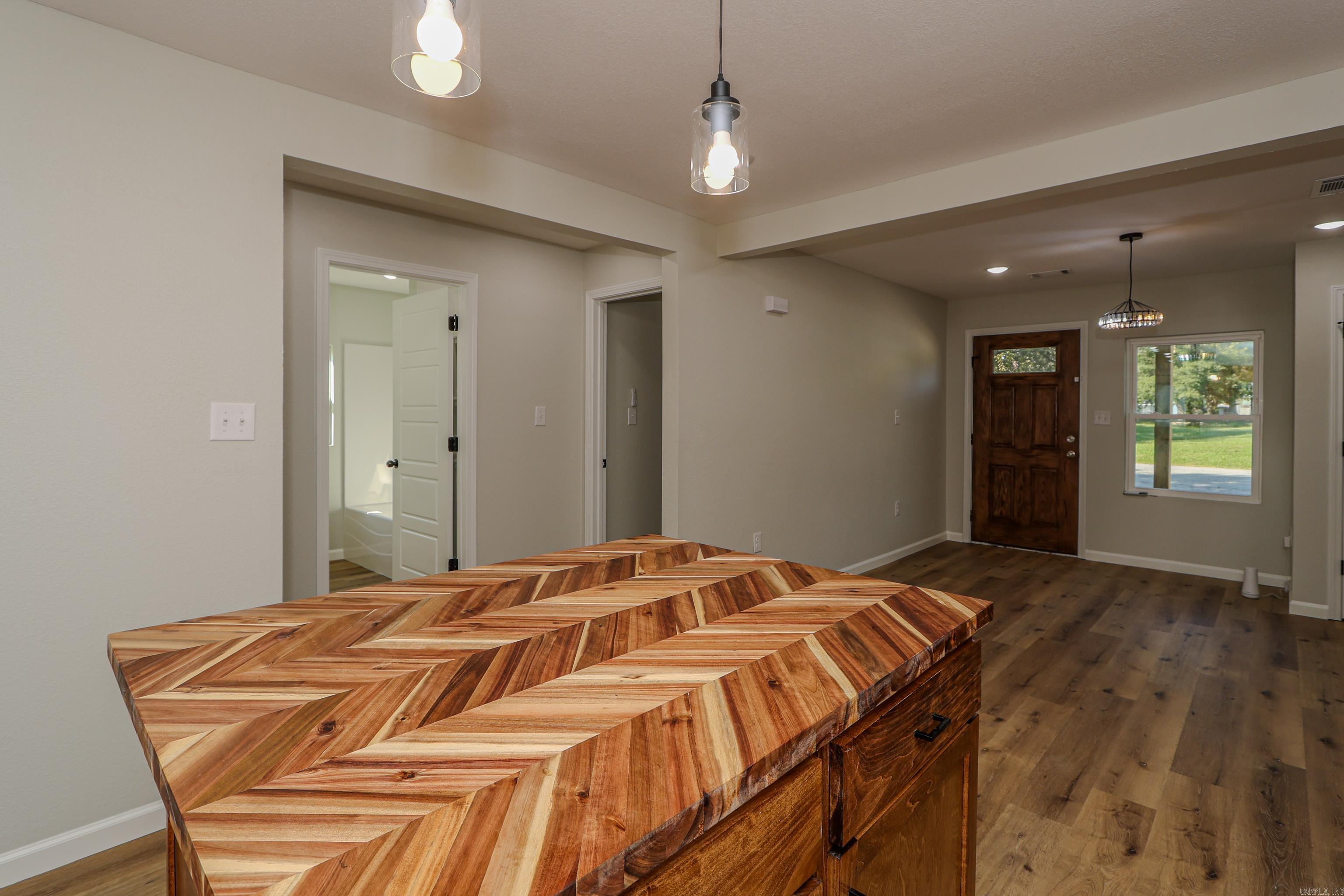 436 E GARLAND