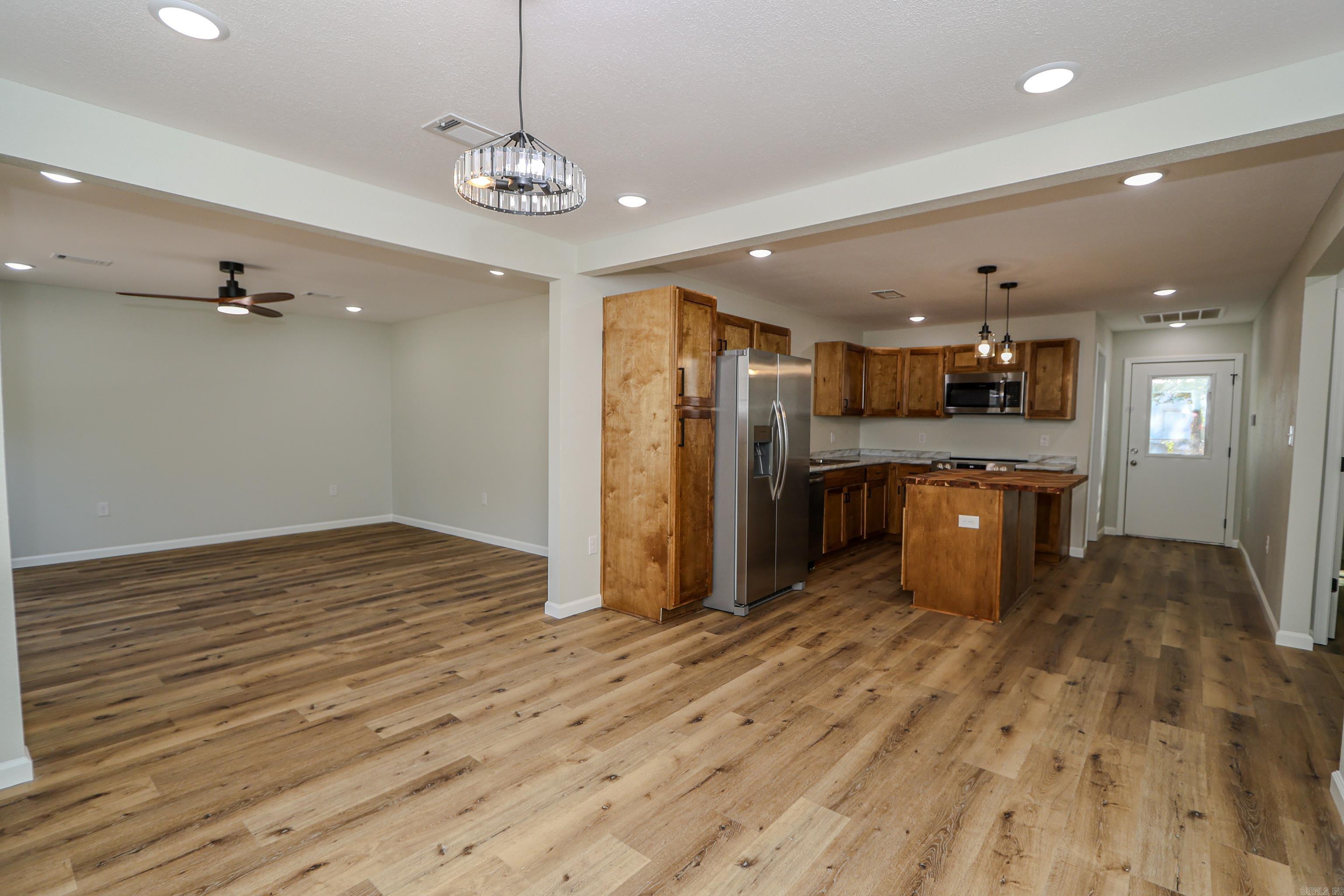 436 E GARLAND
