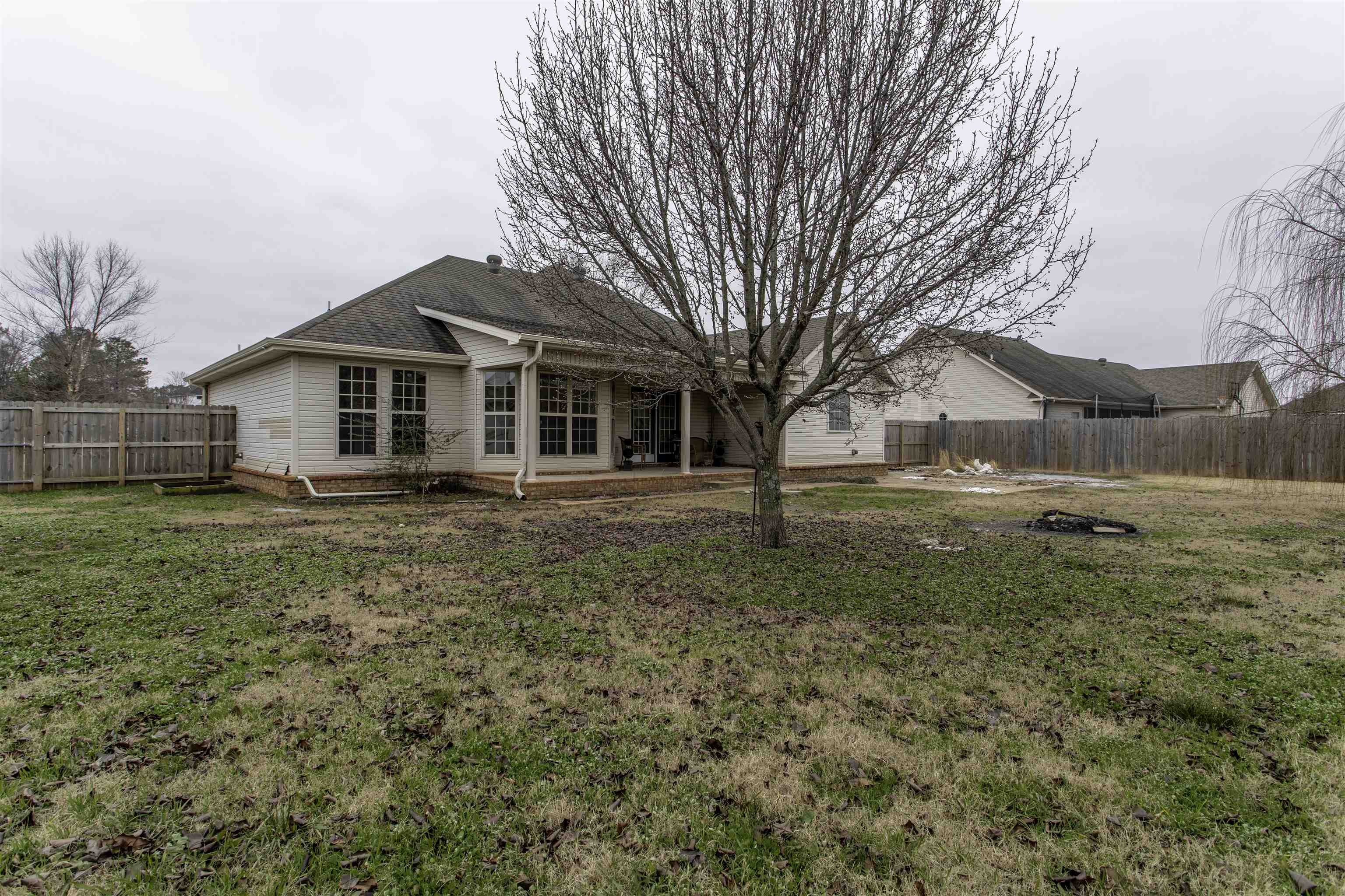 4828 Thistle Way