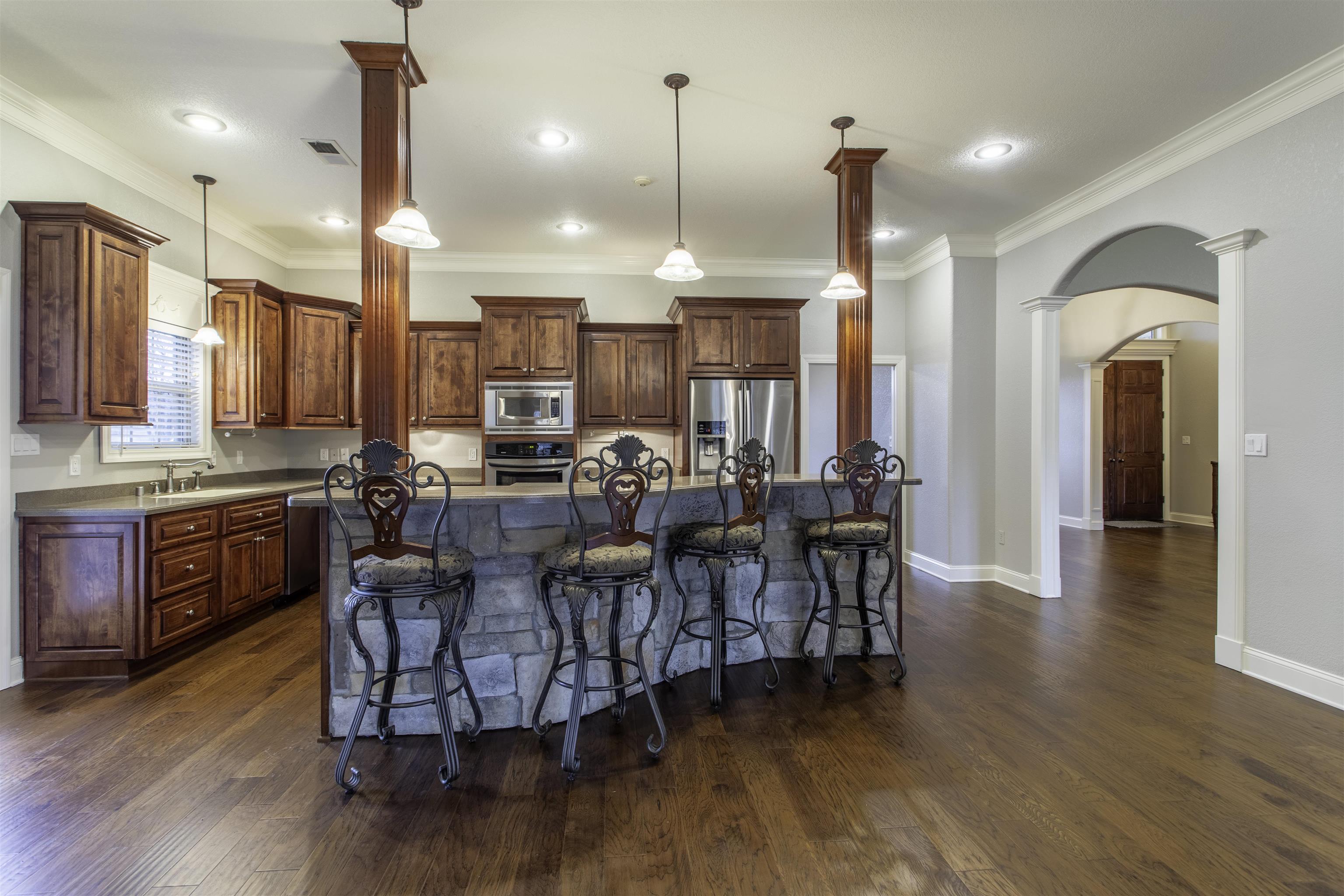 2914 Ridgepointe Drive