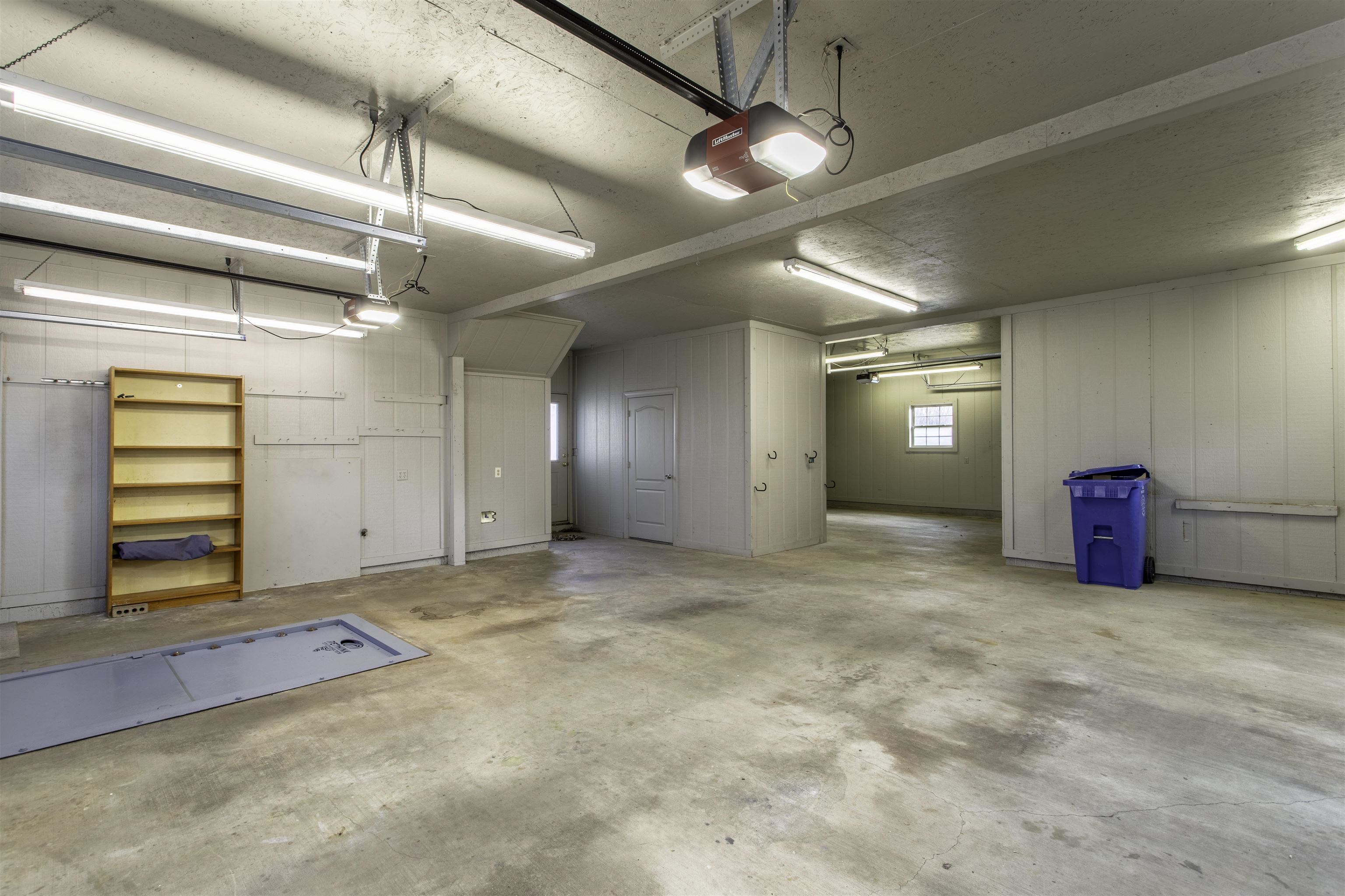 2914 Ridgepointe Drive