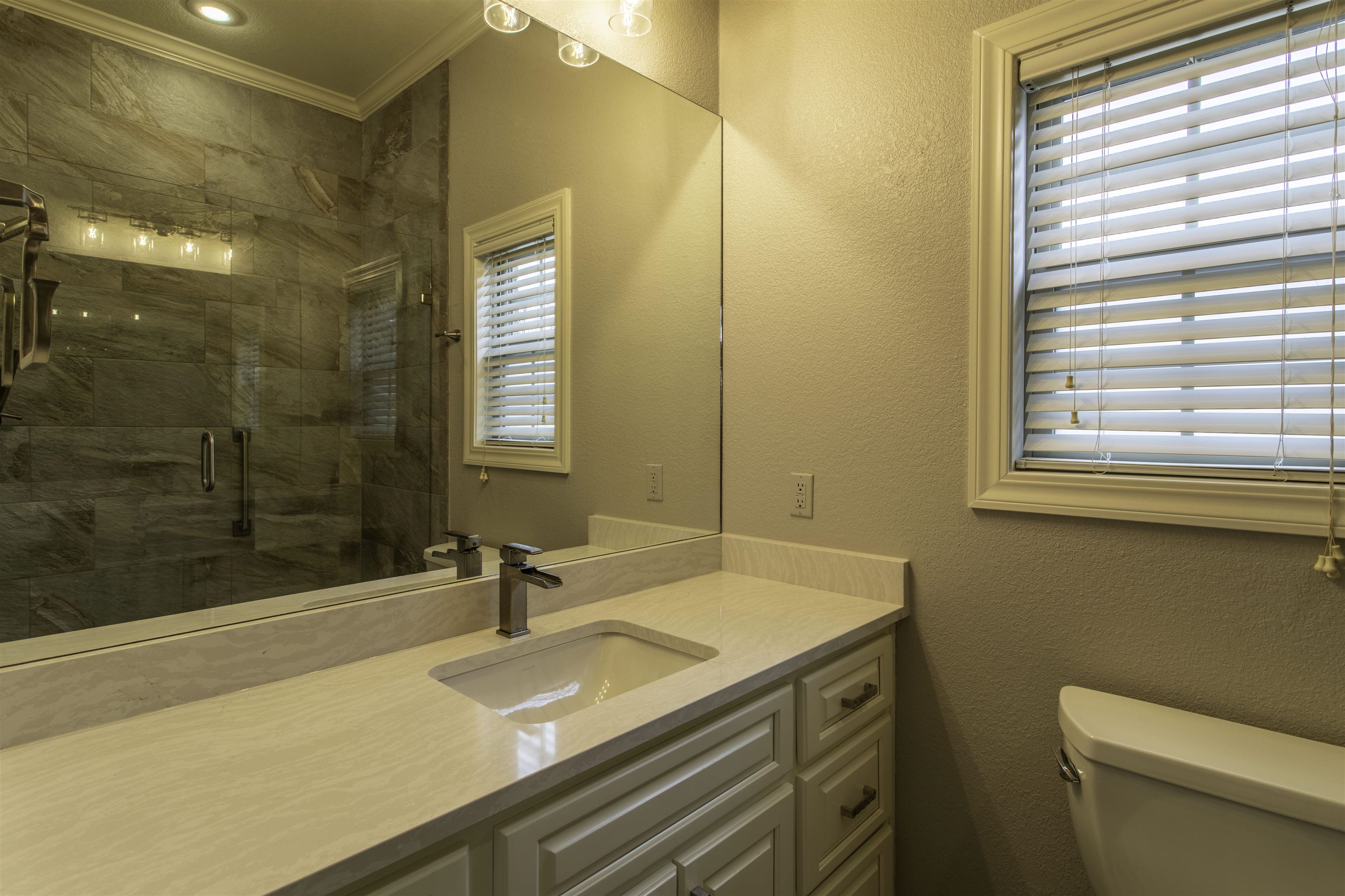 2914 Ridgepointe Drive