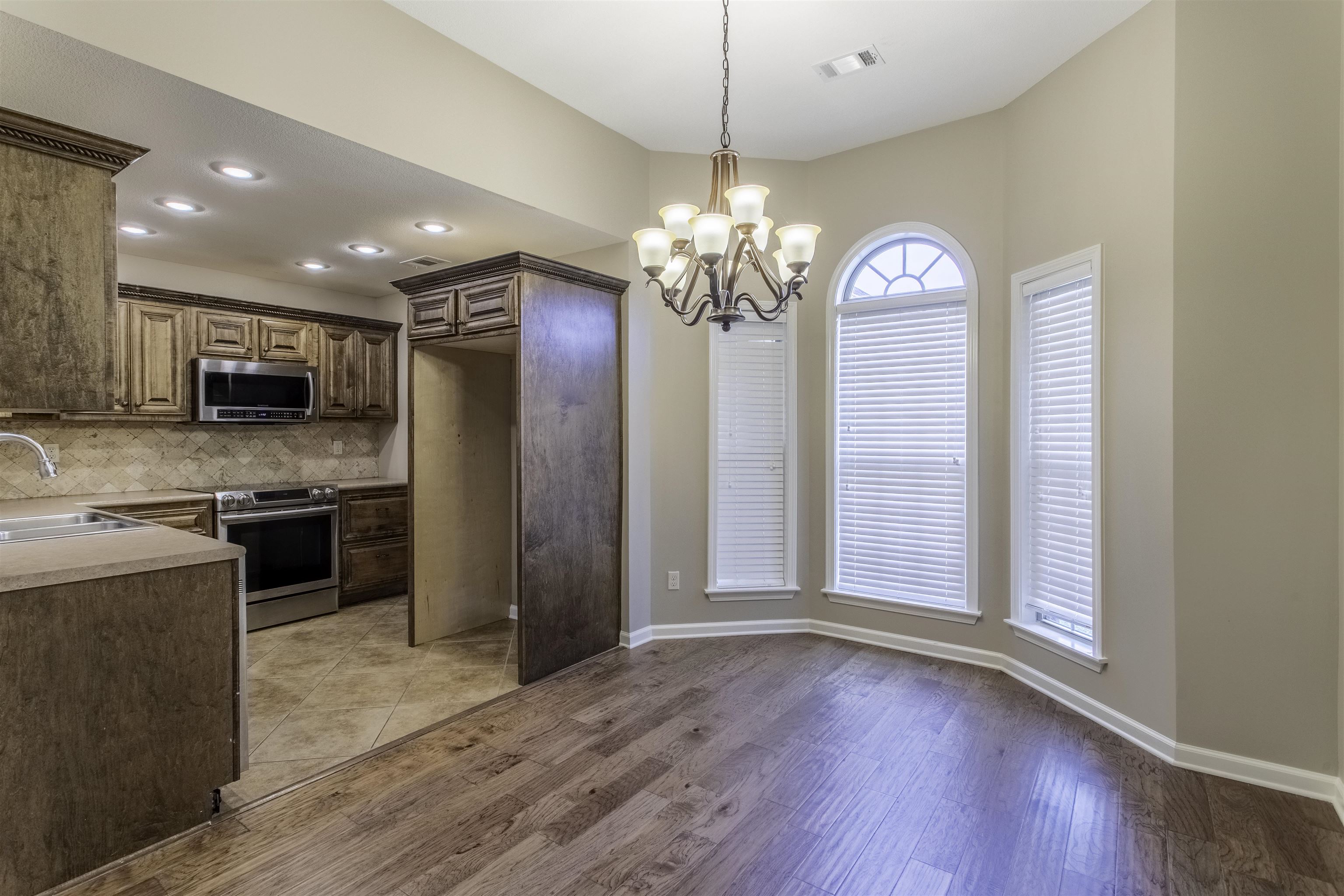 478 Whitestone Dr Drive