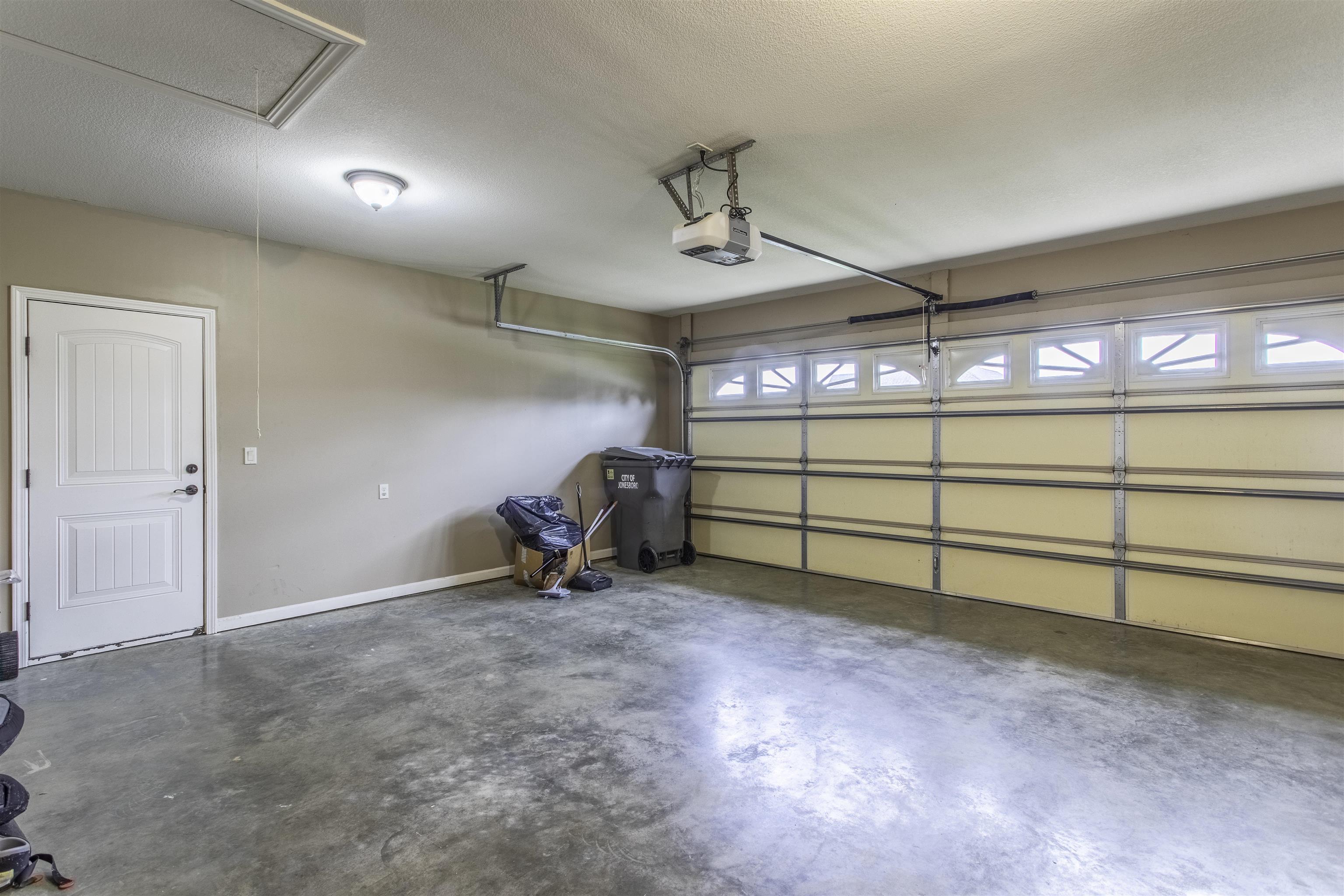 478 Whitestone Dr Drive