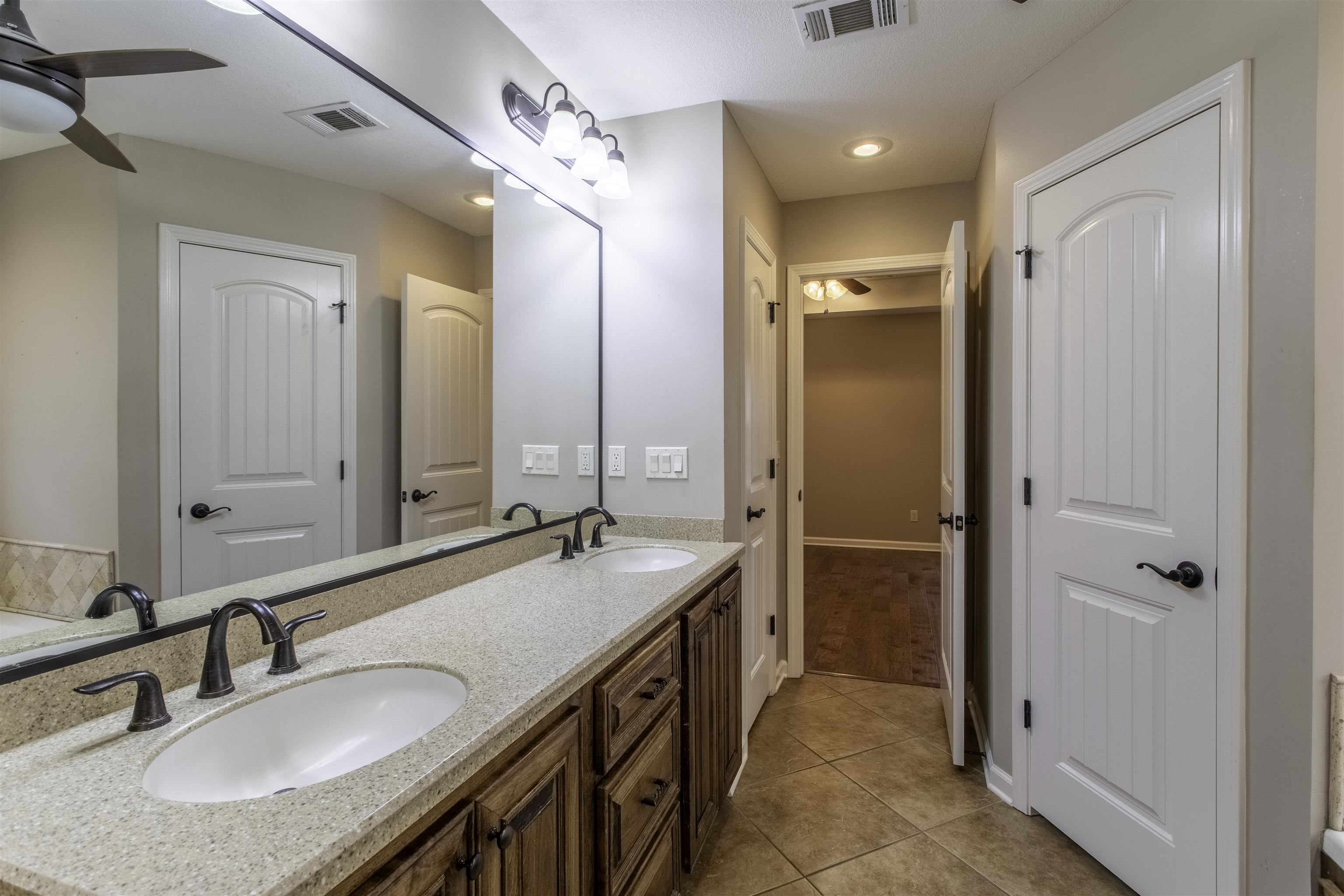 478 Whitestone Dr Drive