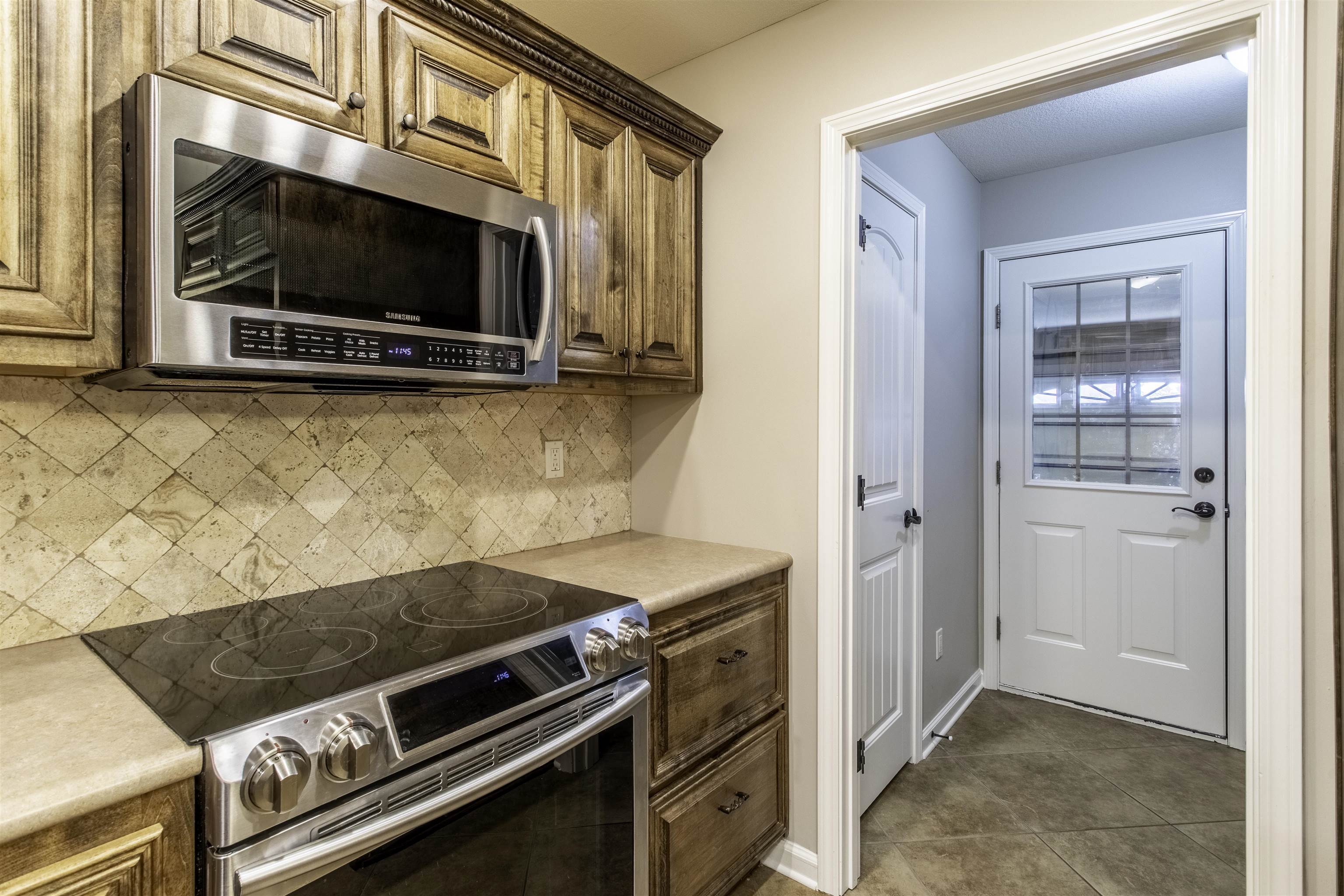 478 Whitestone Dr Drive