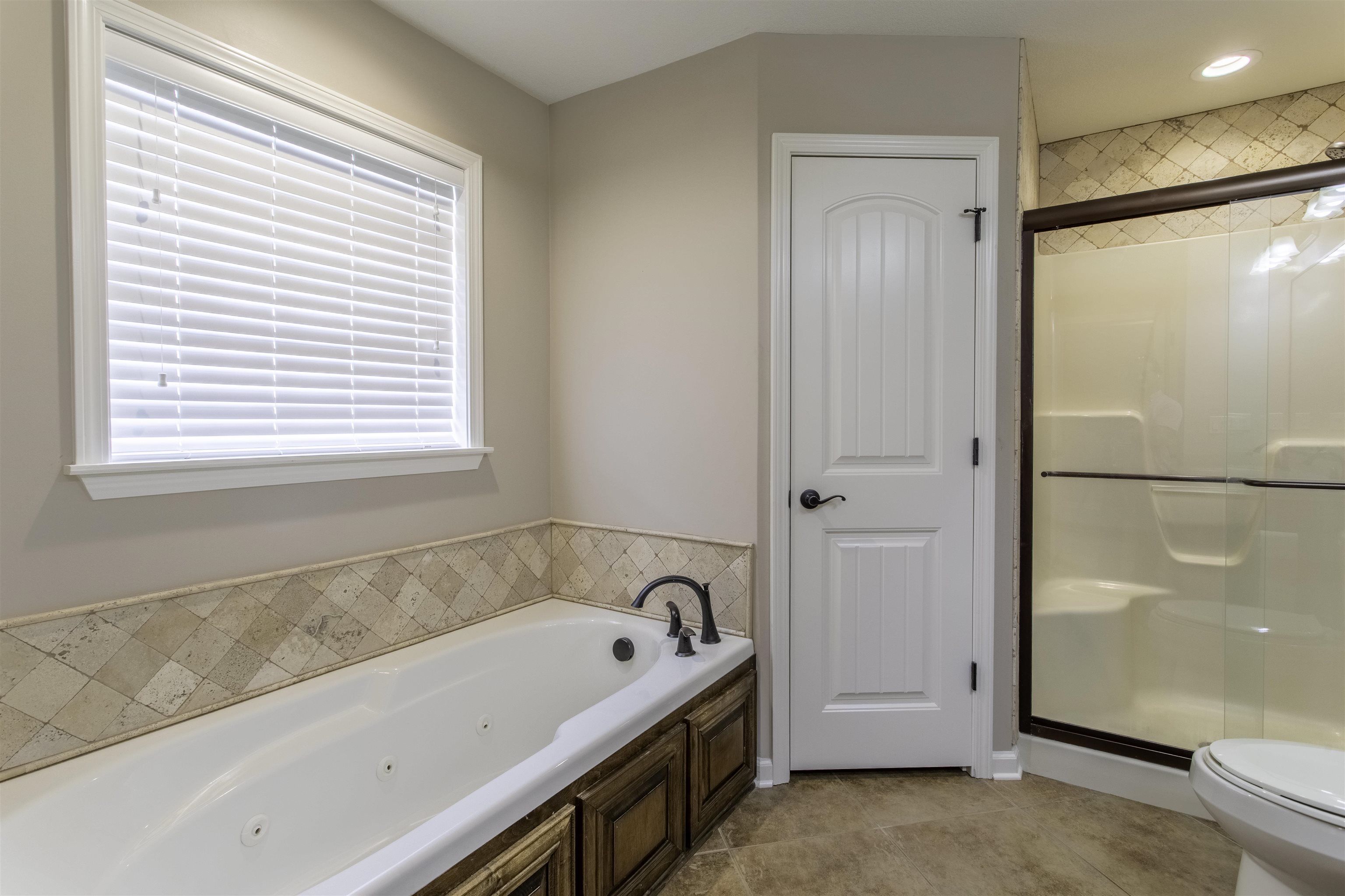 478 Whitestone Dr Drive
