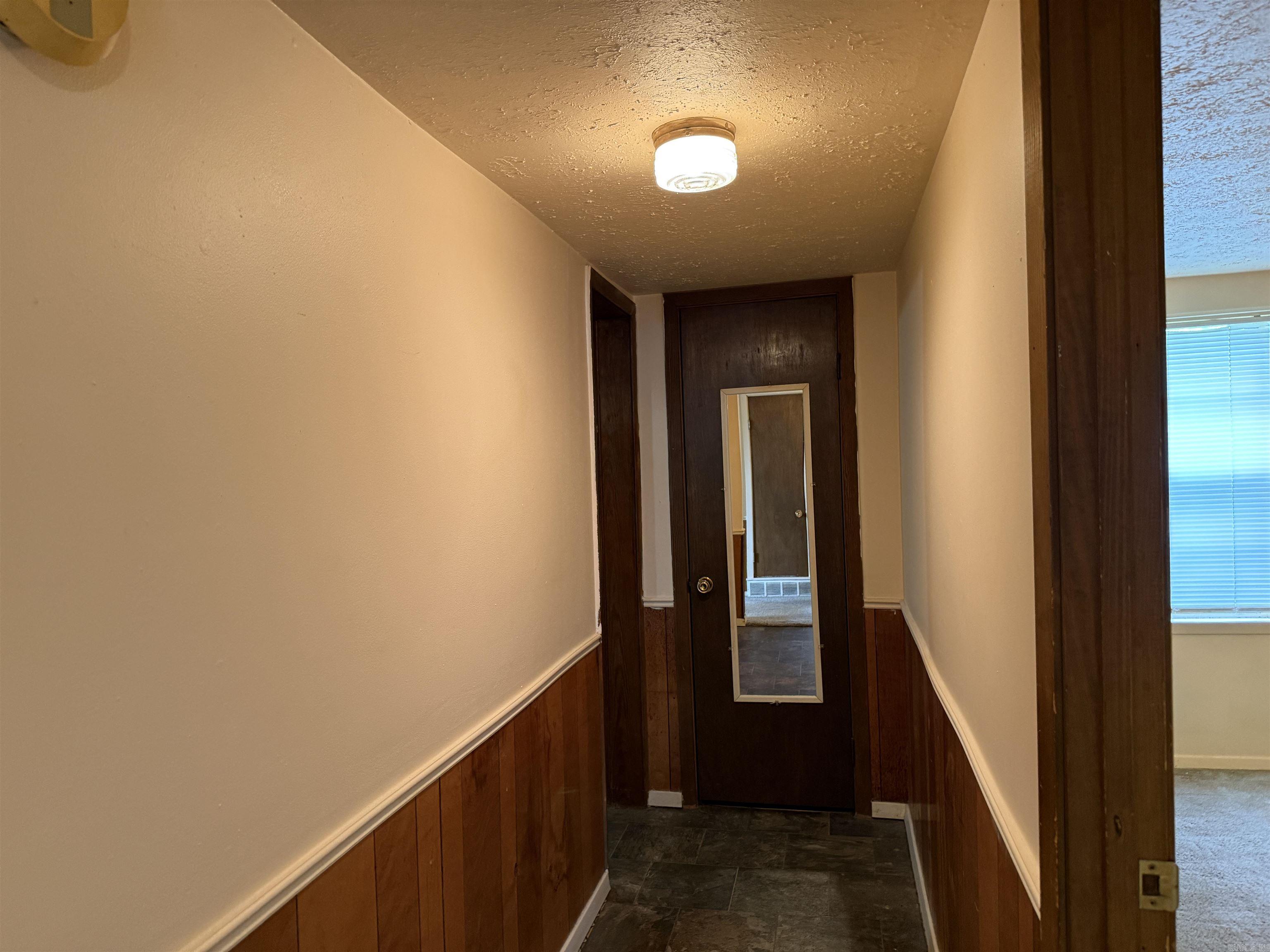 101 N Coffman